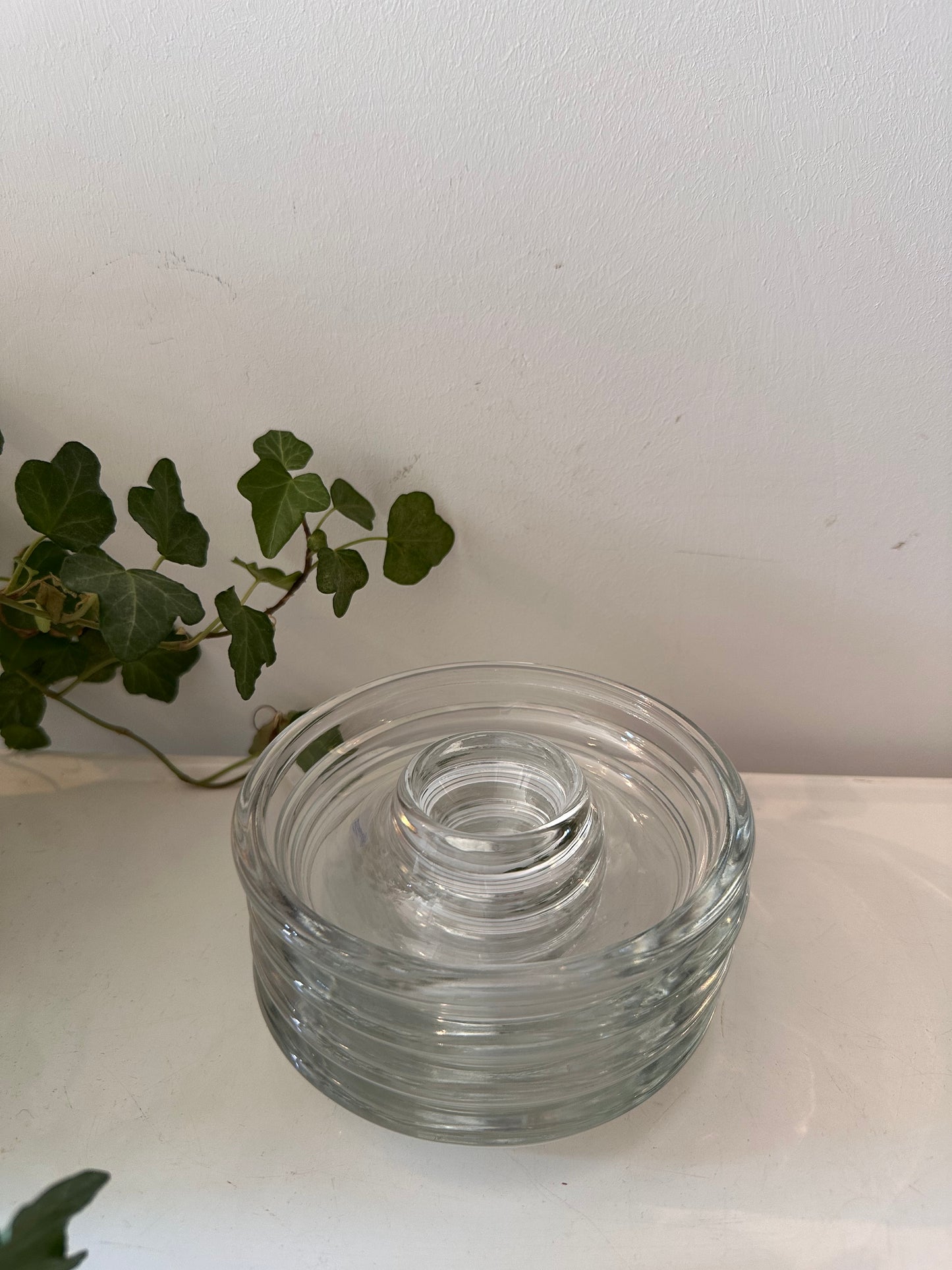 Set van 4 strak design eierdopjes