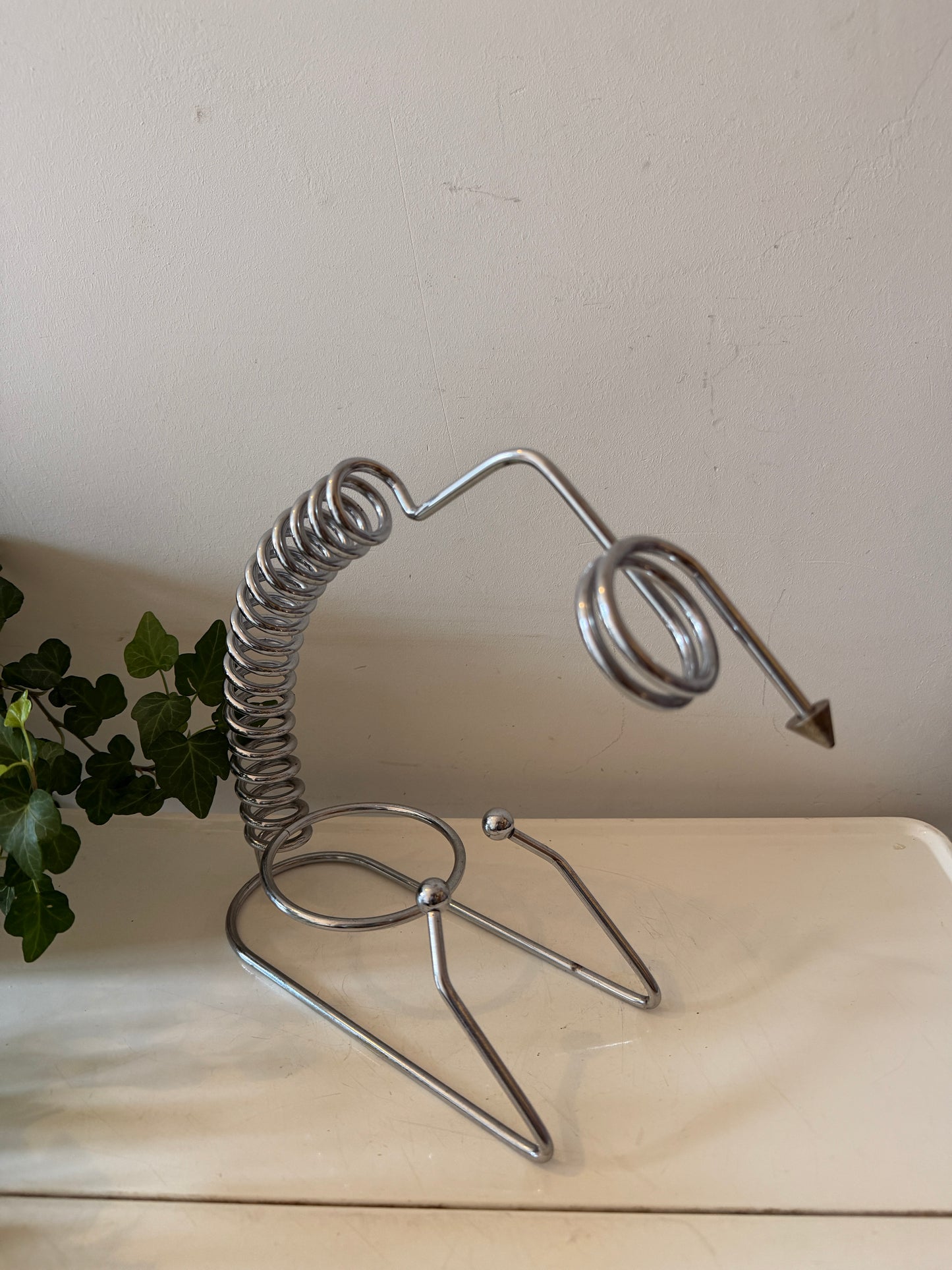 Chrome Wine Holder & Pourer