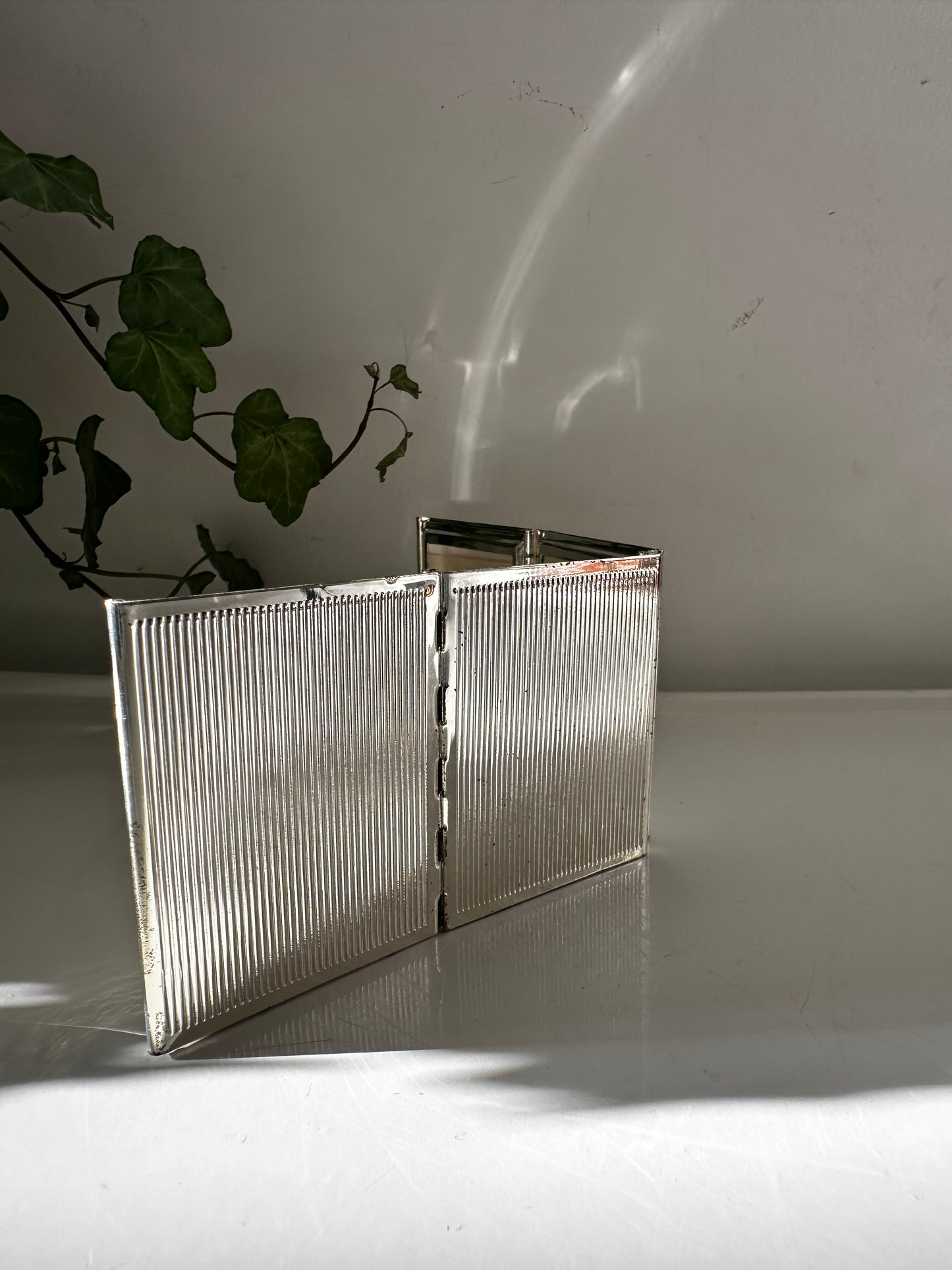 Verzilverd 4-luik fotolijstje