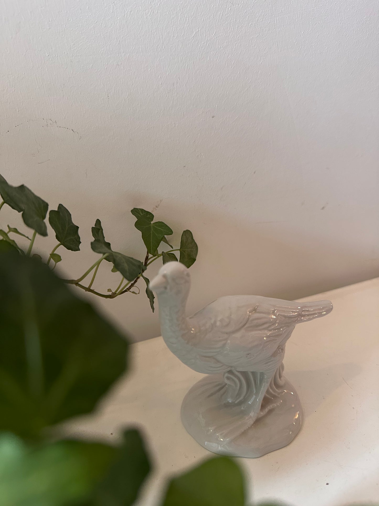 Porseleinen beeldje van vogel Italiaans porselein