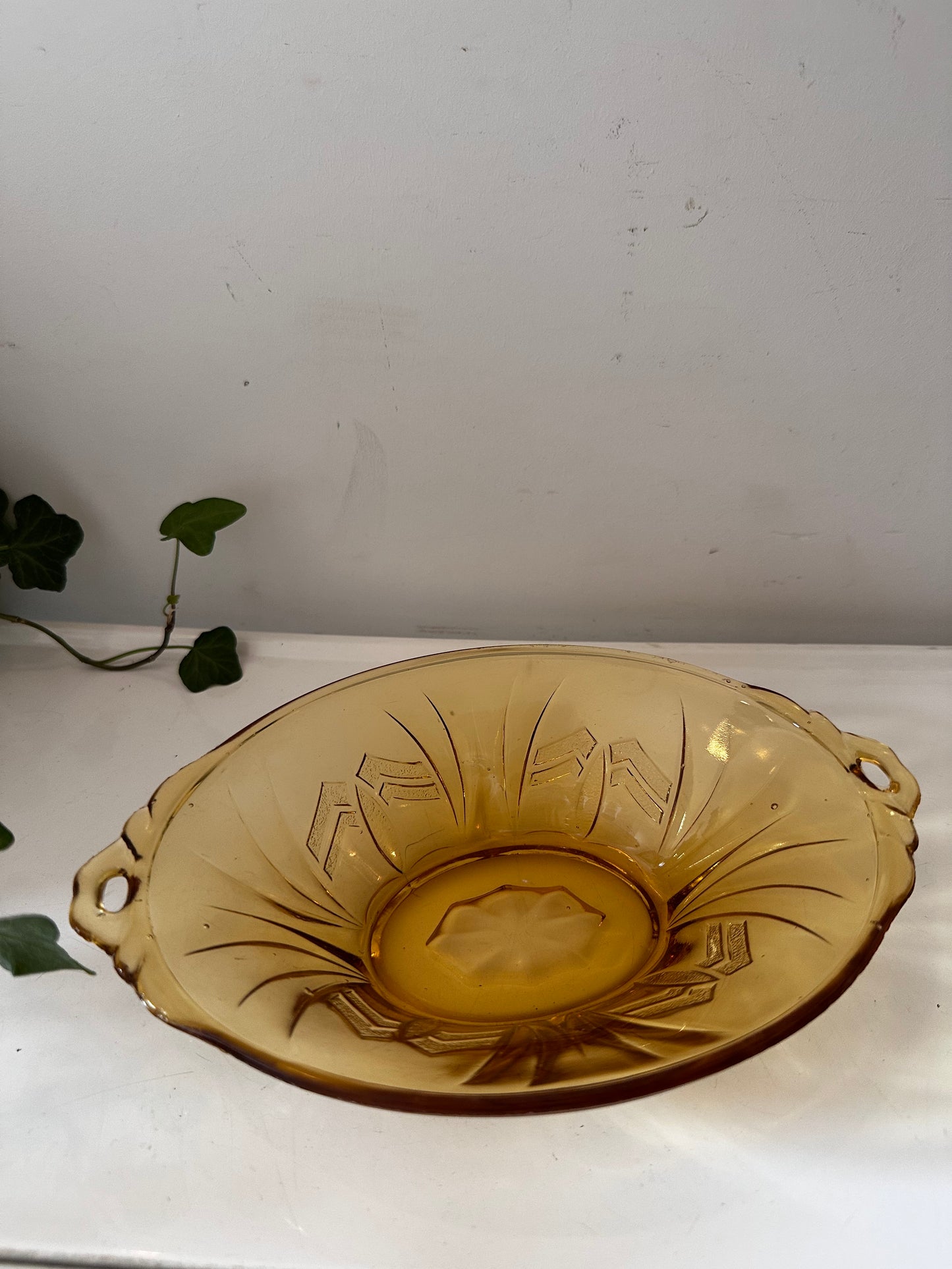 Persglazen schaaltje amberkleurig