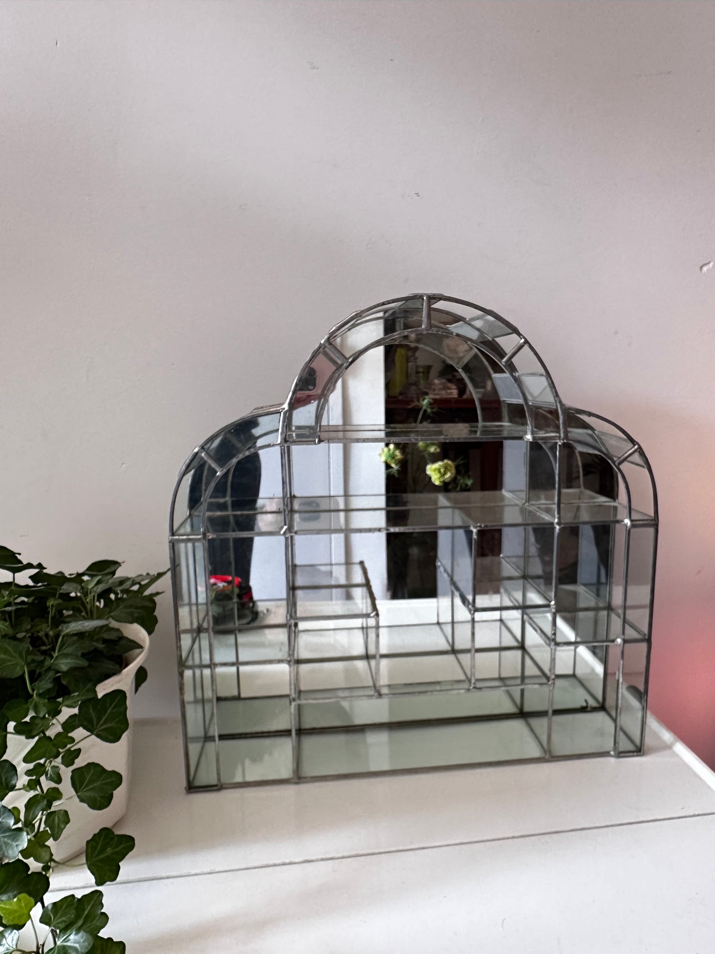 Glas in lood vitrinekastje art deco