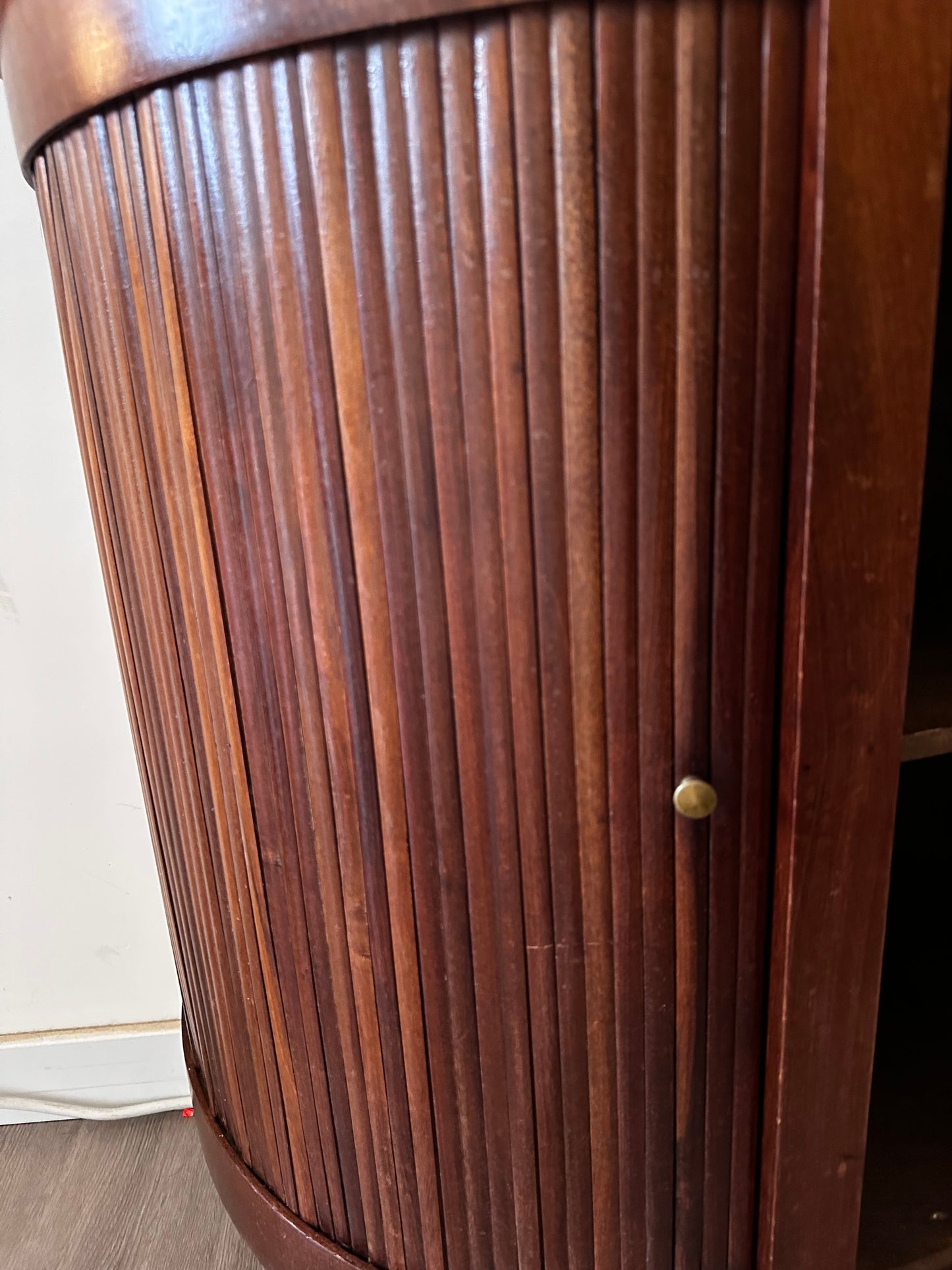 Vintage halve maan kastje