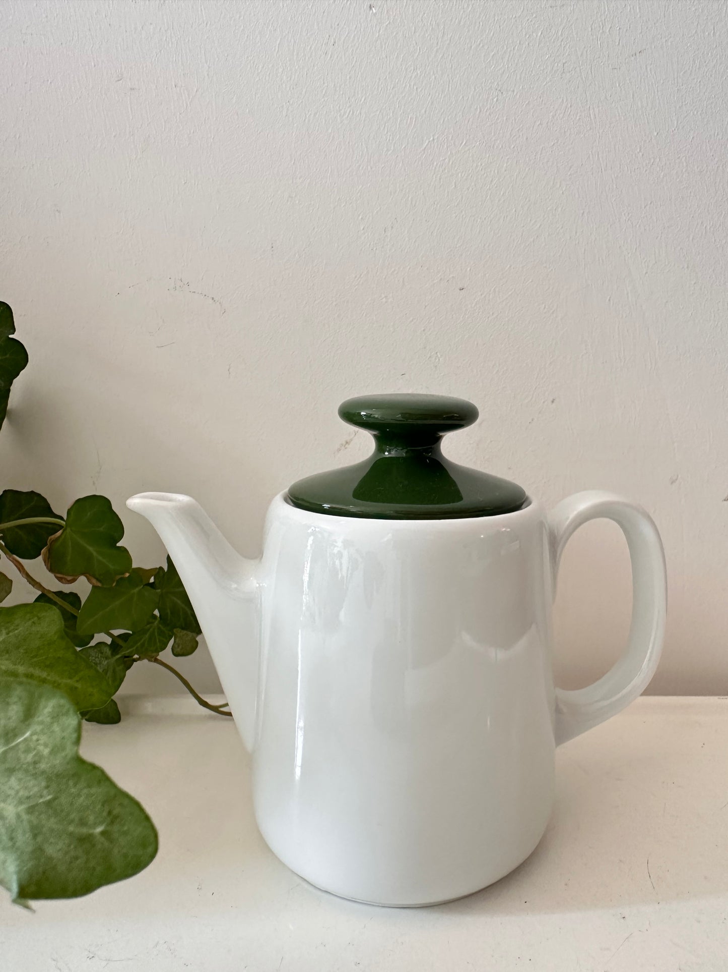 Superleuk 1 persoons theepotje van porselein