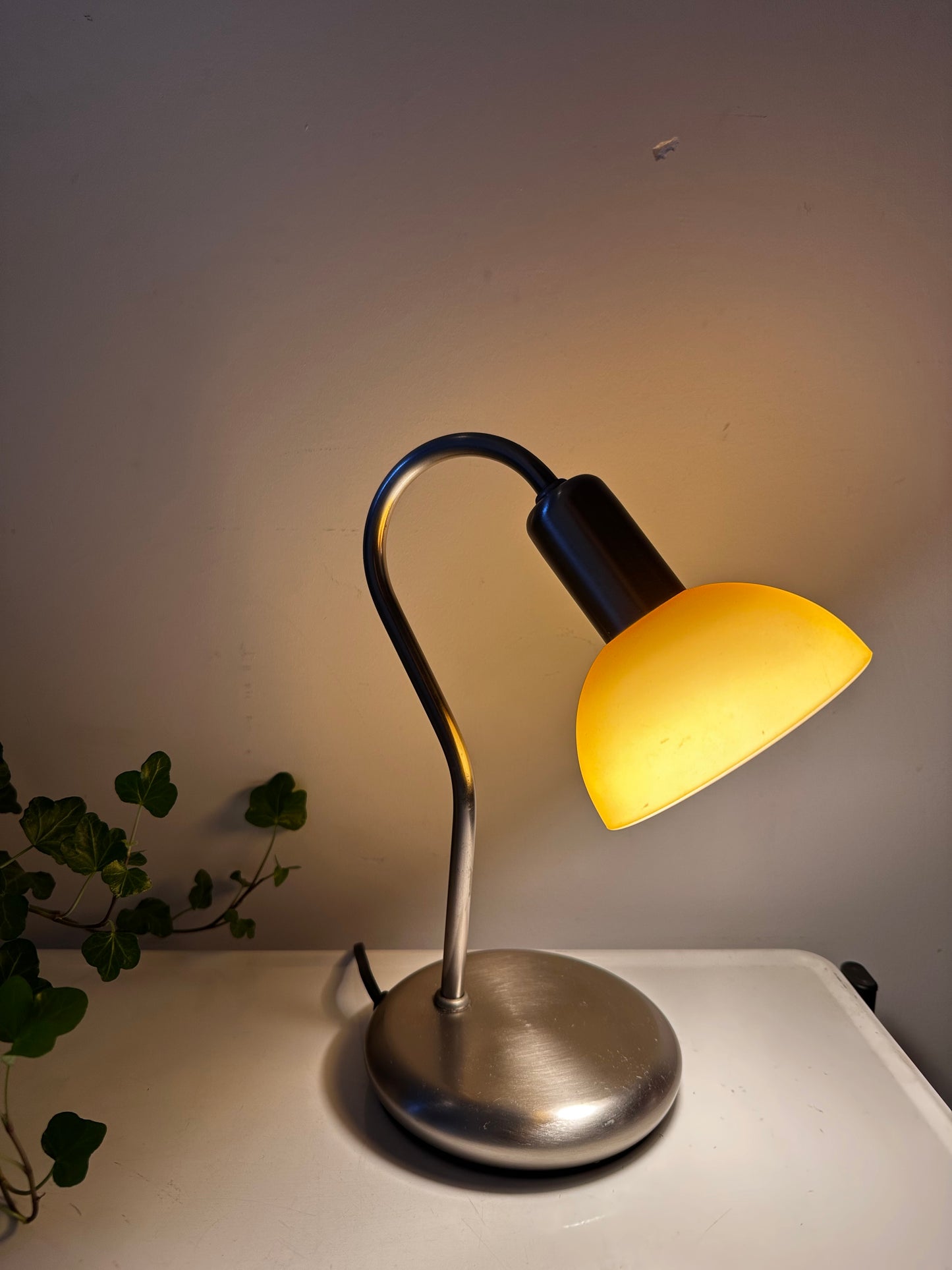 Vintage Jaren 80 lamp chroom met glas