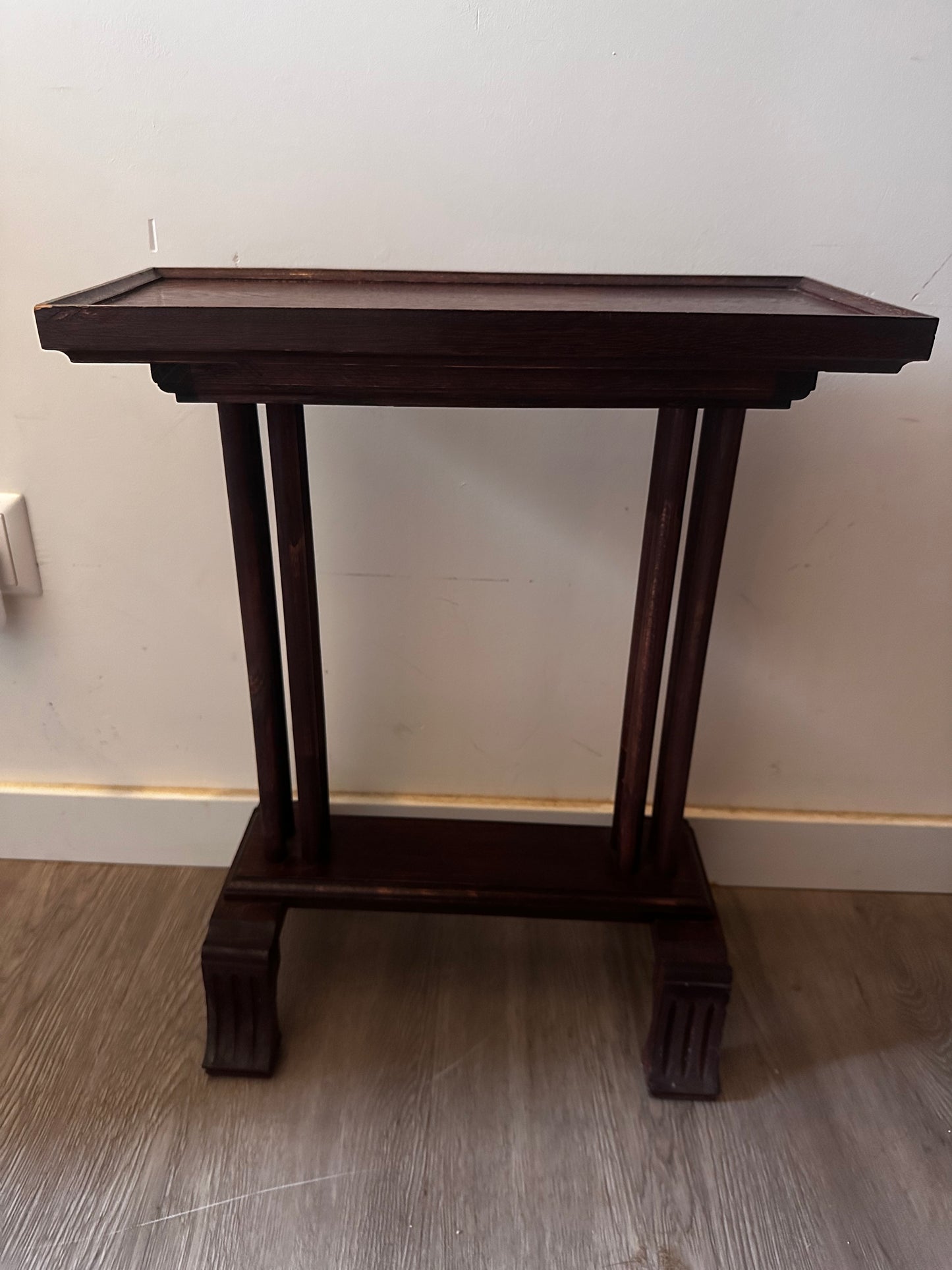 Vintage houten bijzettafeltje