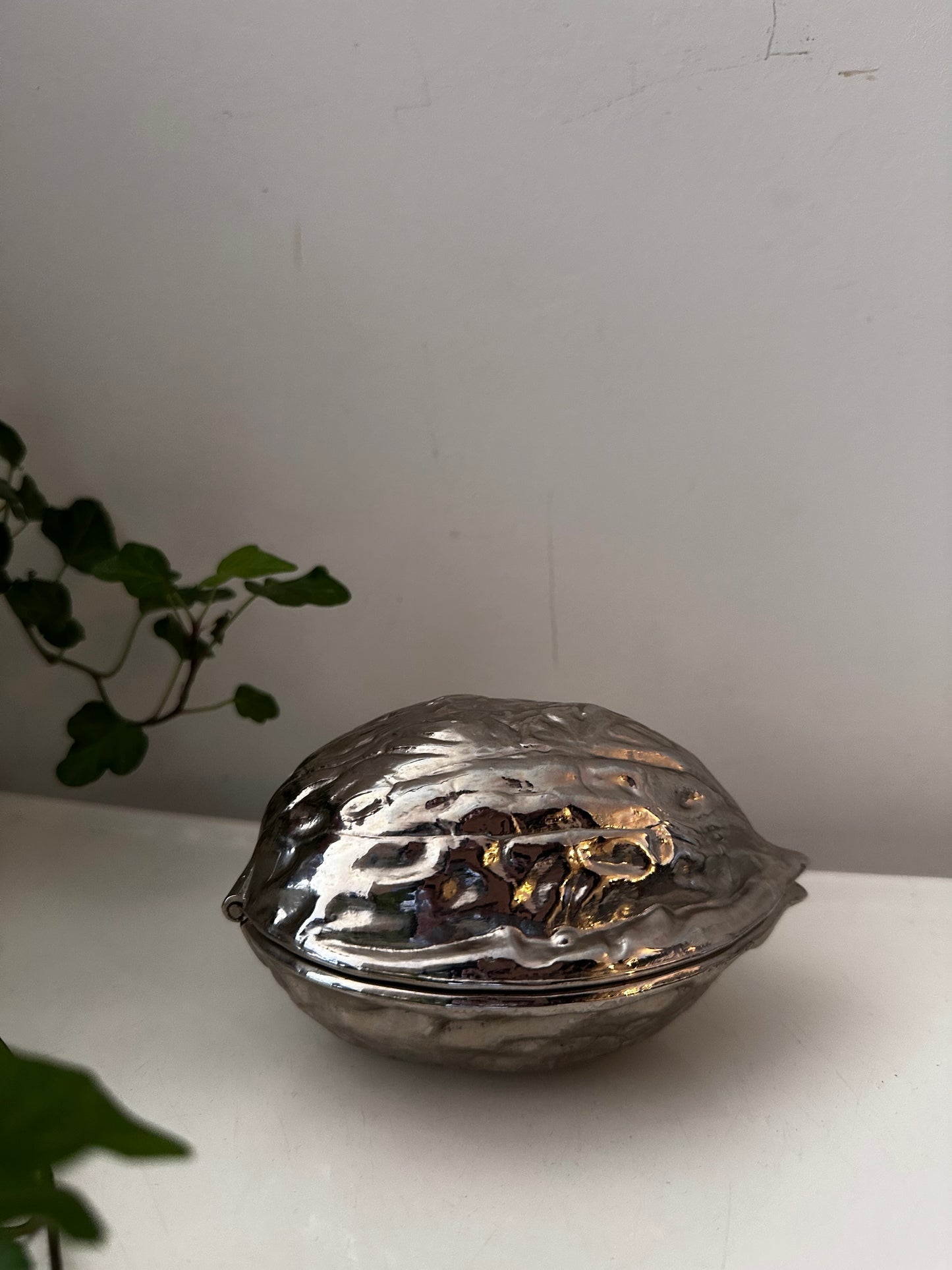 Zilverkleurige jaren 70 notenkraker