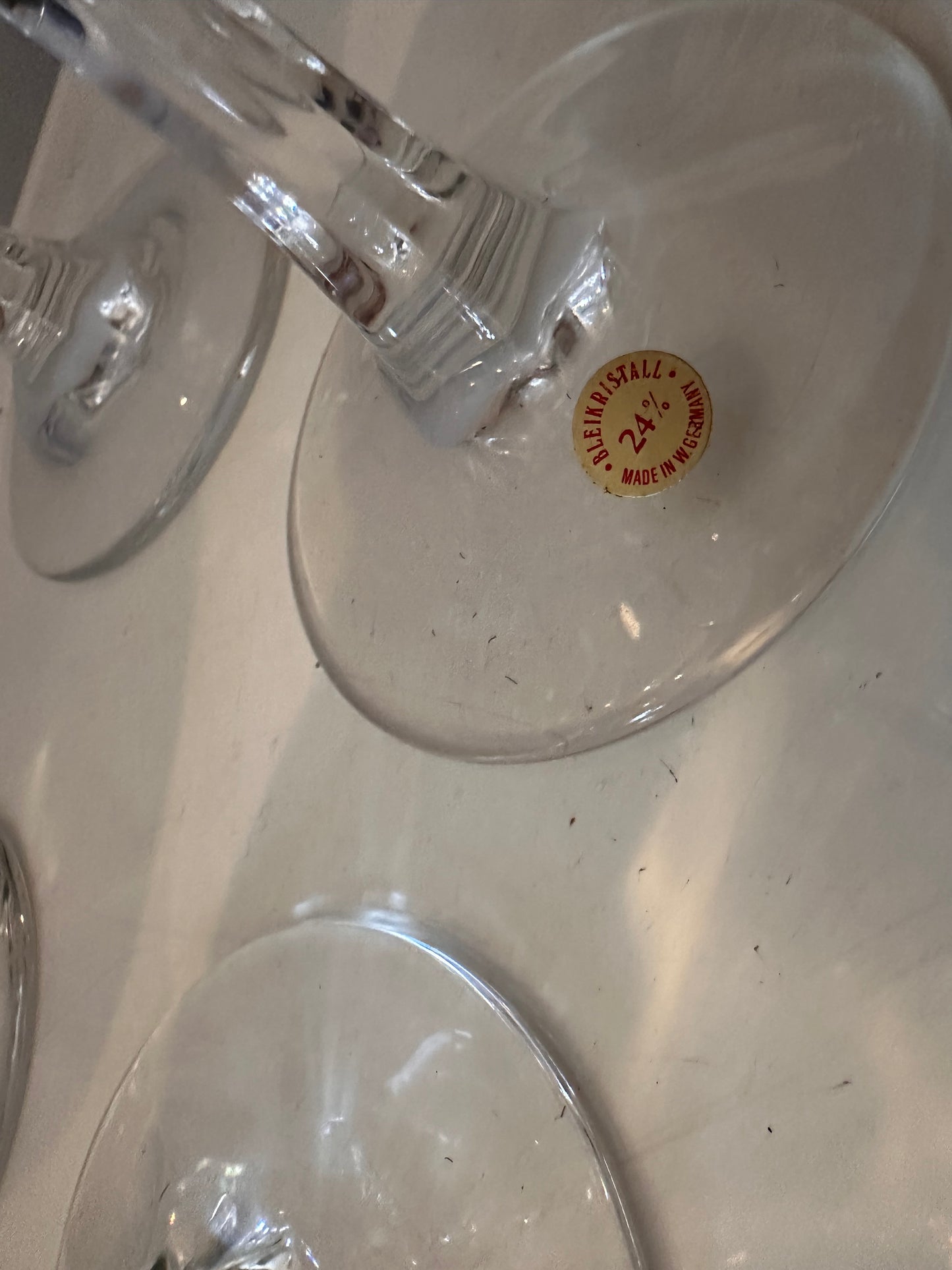 Set van 6 kristallen wijnglazen