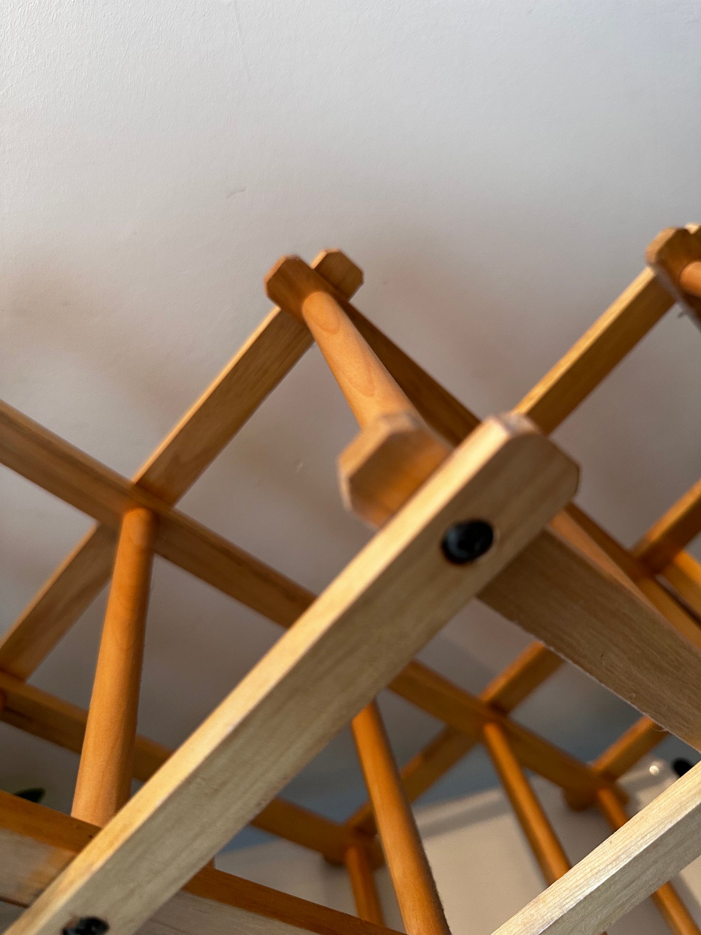 Jaren 70 harmonica wijnrek