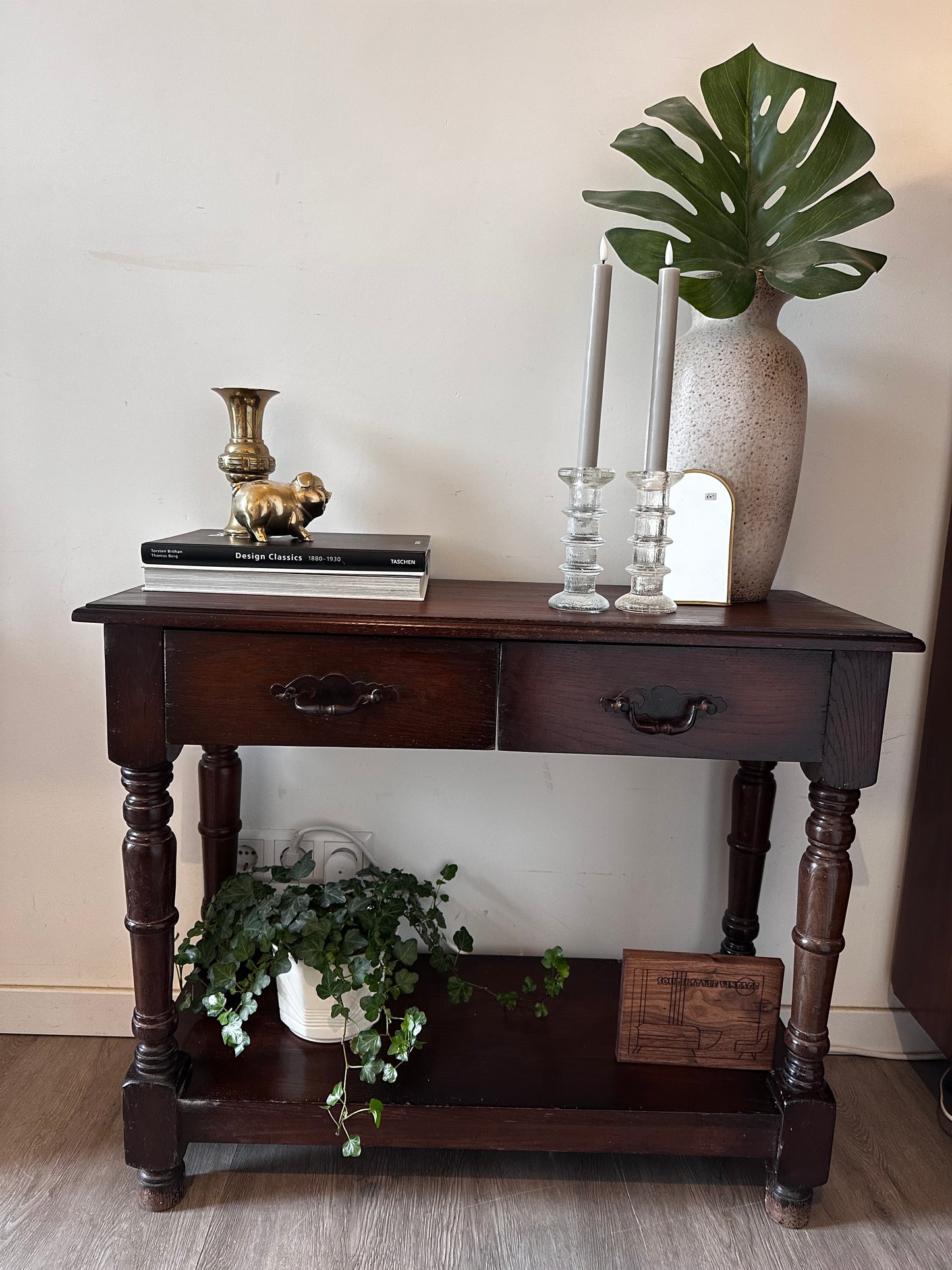 Vintage halkastje sidetable