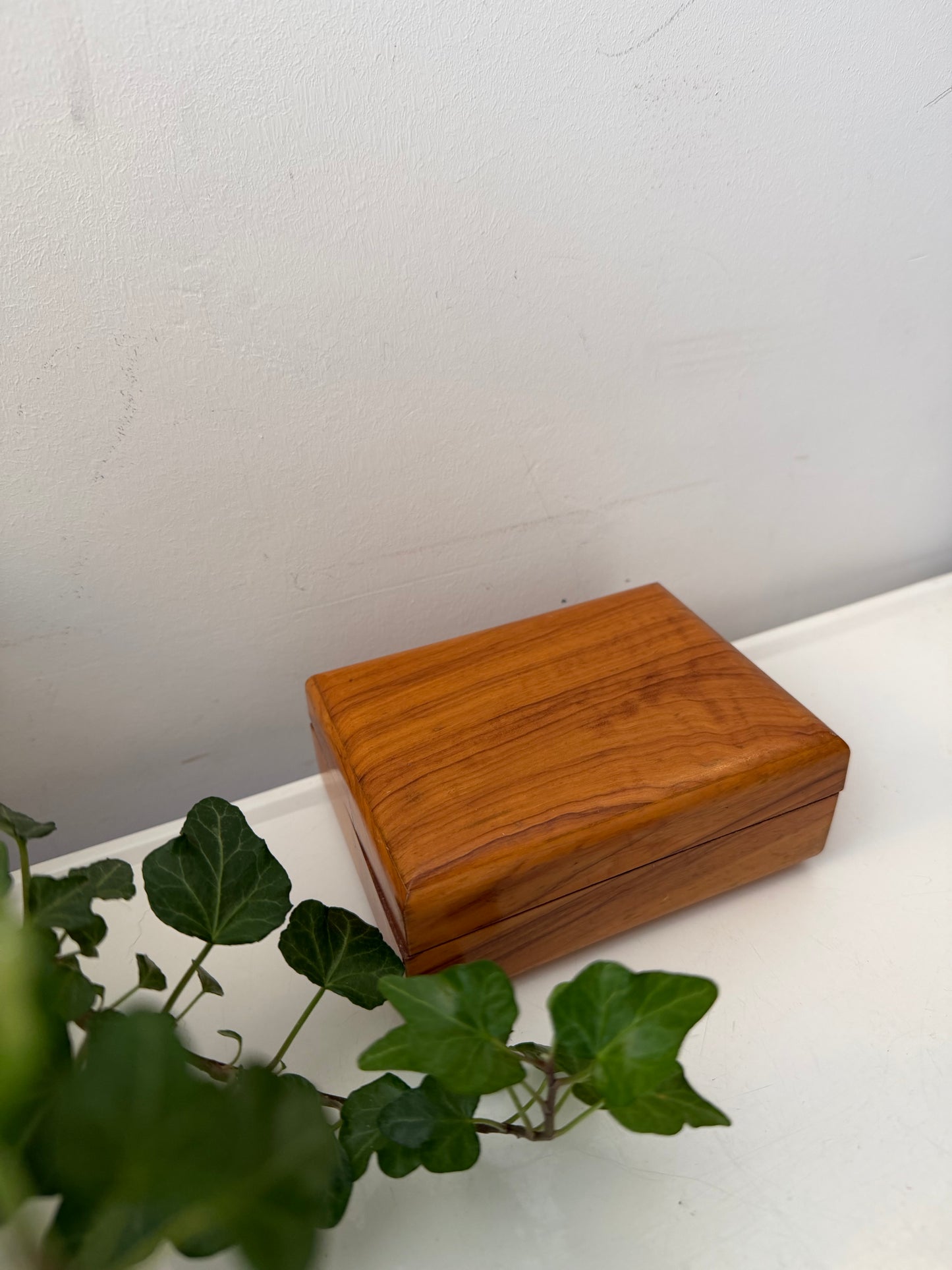 Houten bewaardoosje