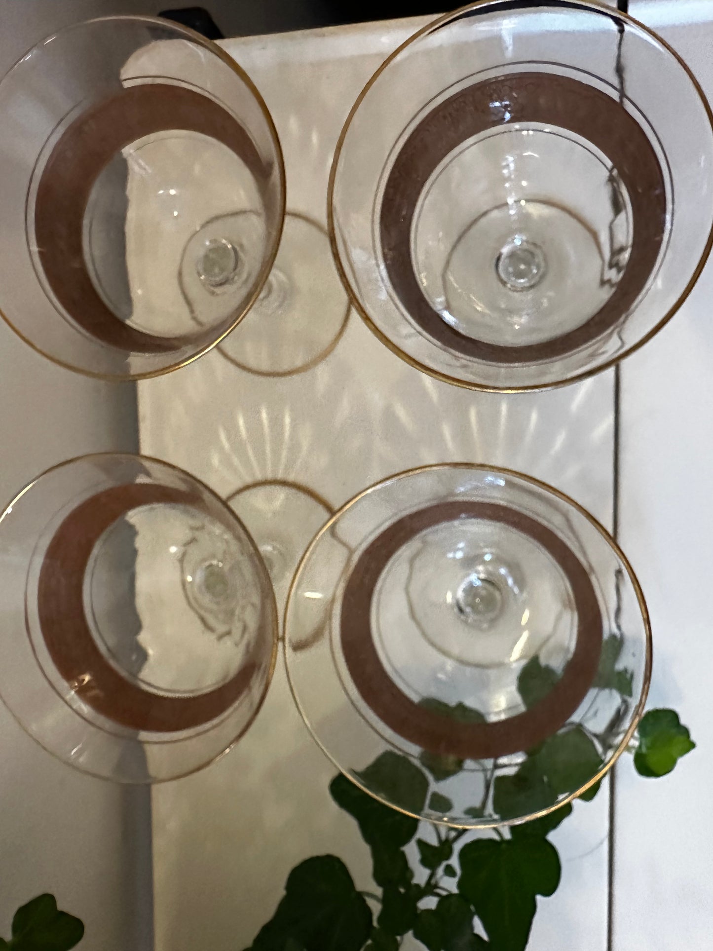 Coupe glazen met gouden rand