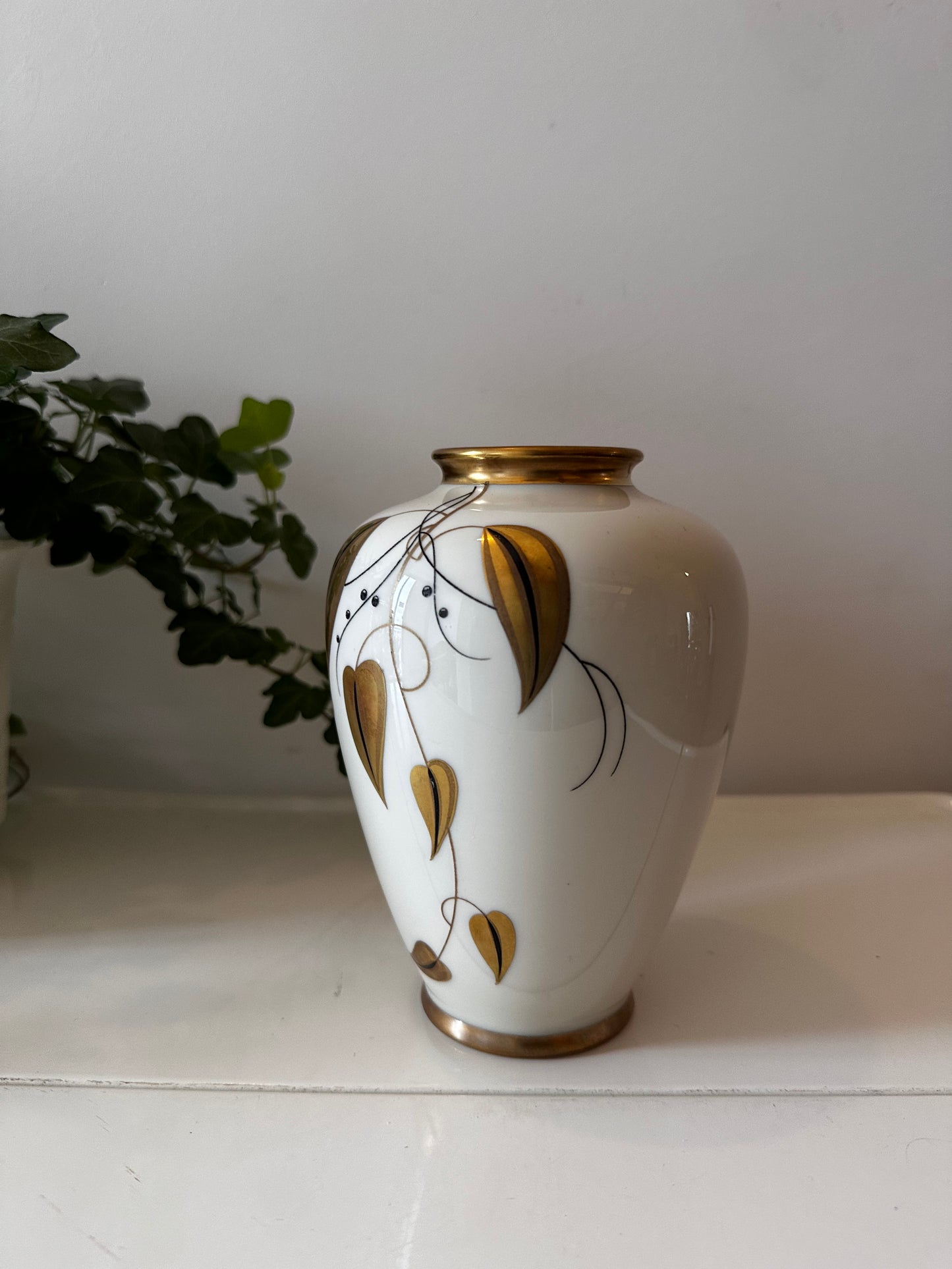 Alka Bavaria Goldblatt vaasje jaren 50 porselein