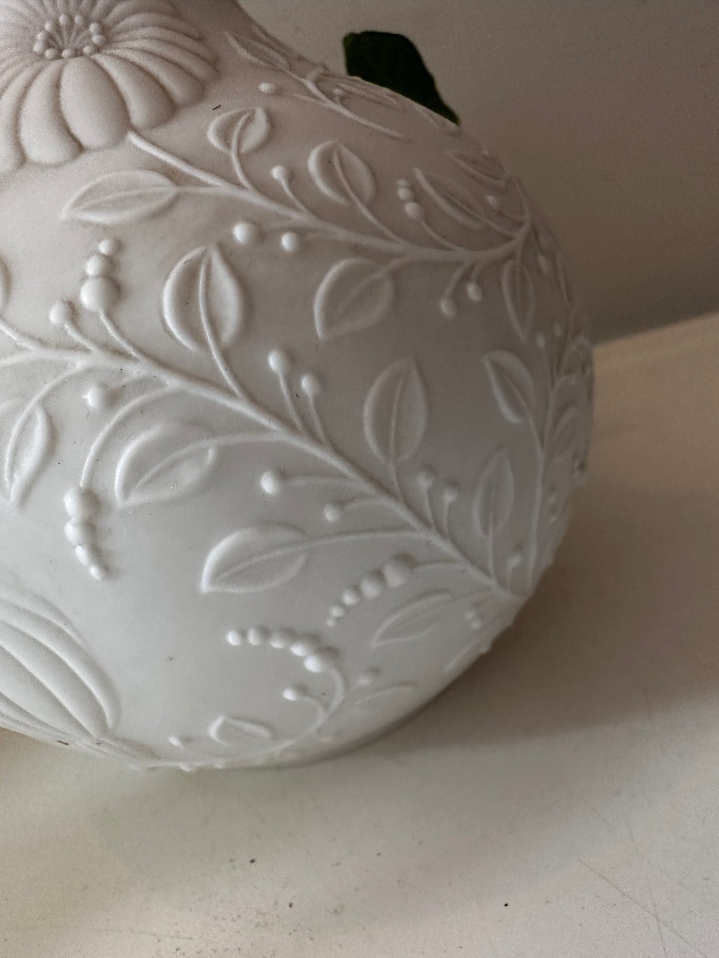 Wit biscuit porseleinen vaas