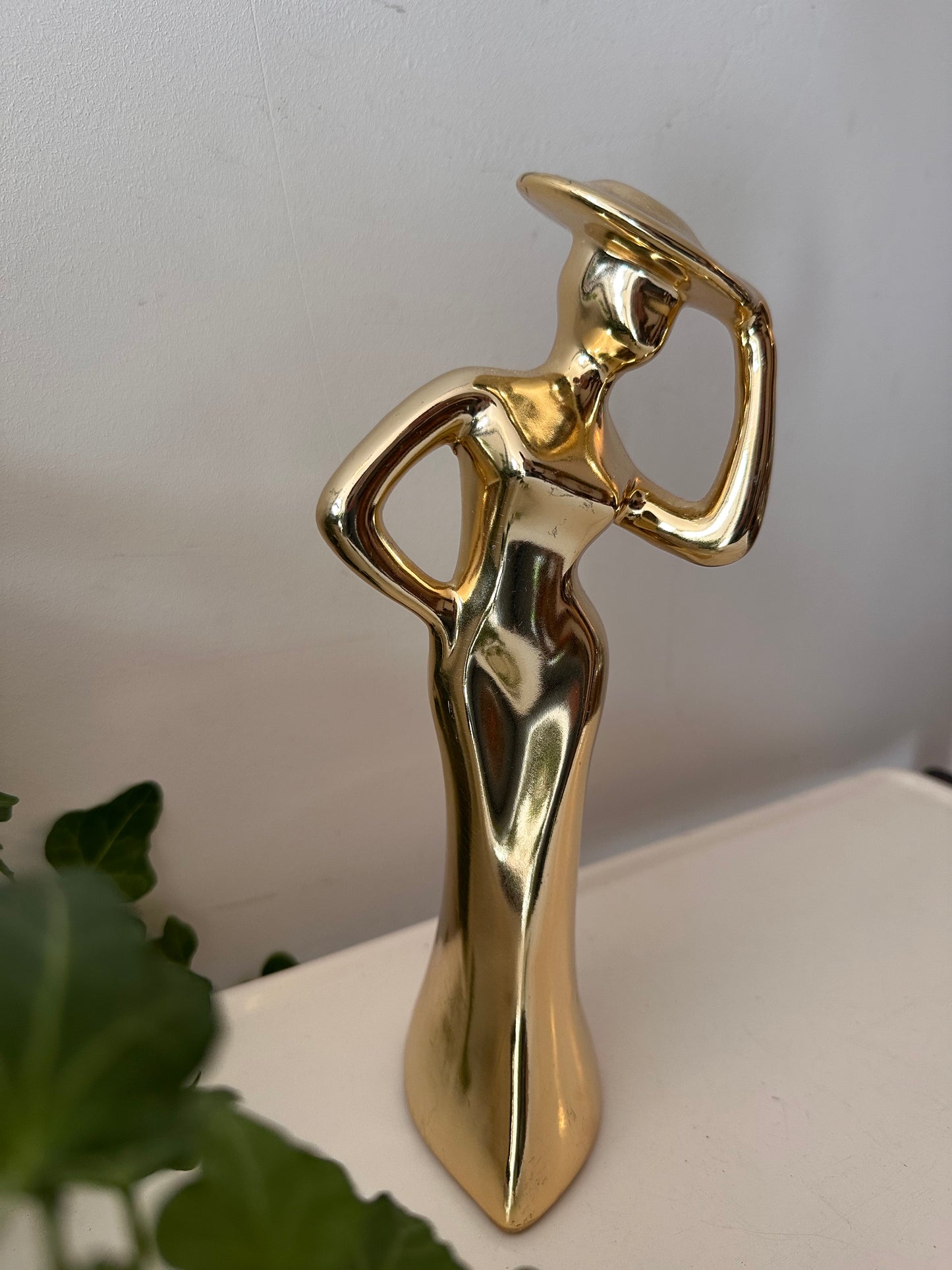 Goudkleurig beeld jaren 80