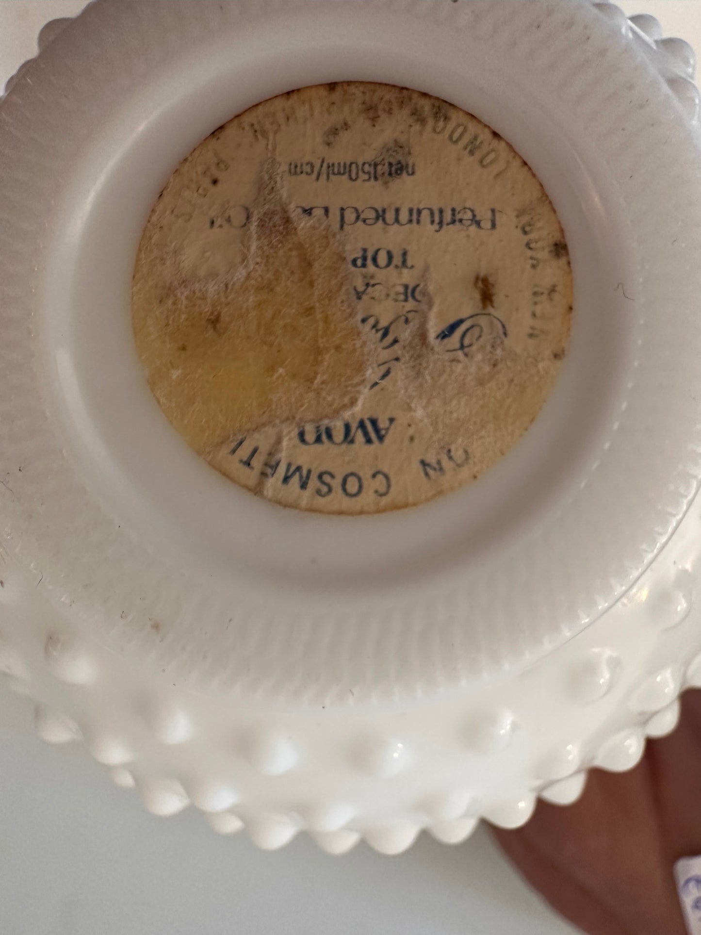Melkglazen parfum flesje avon jaren 60/70