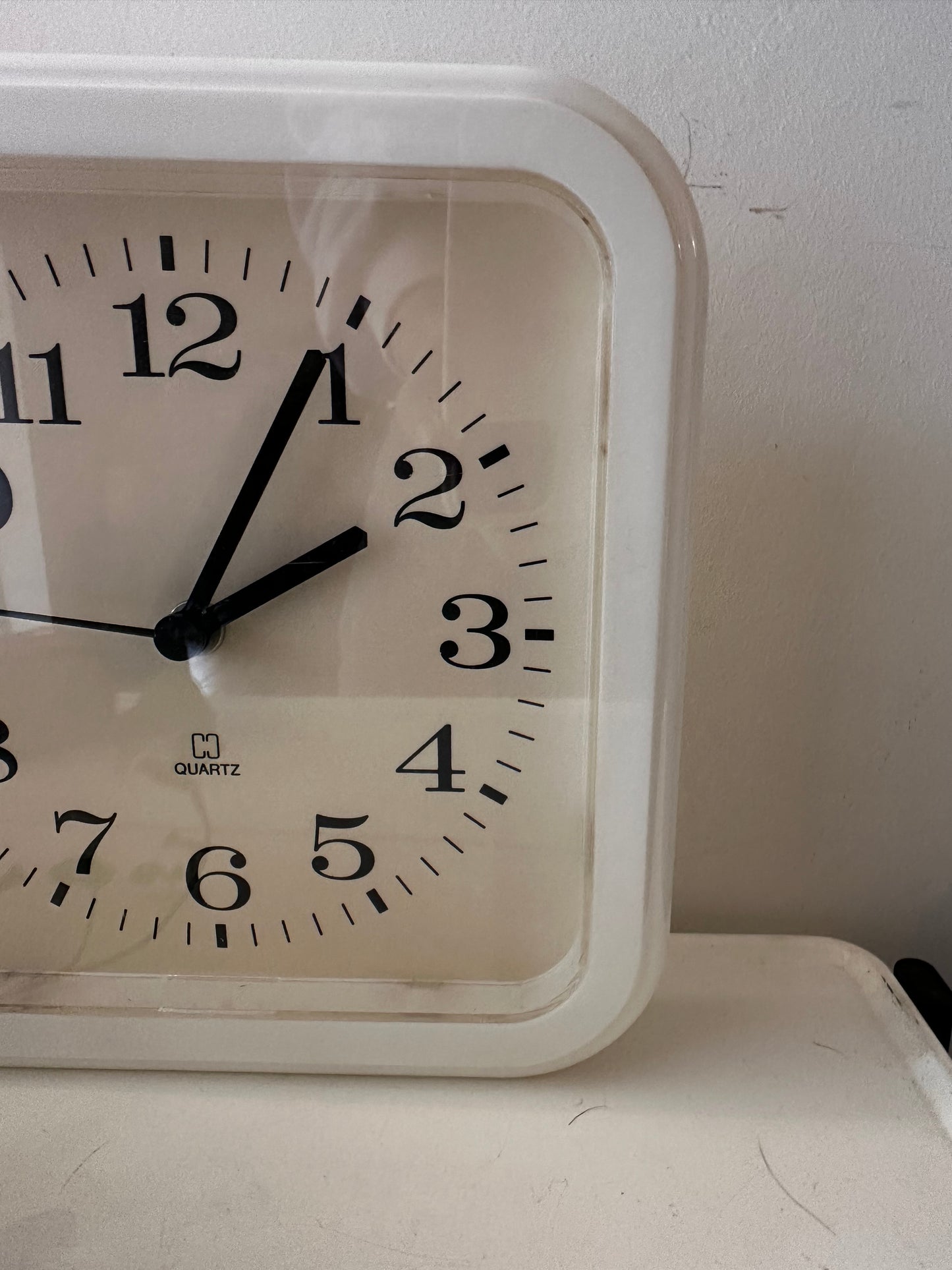 Vintage kunststof jaren 80 klok