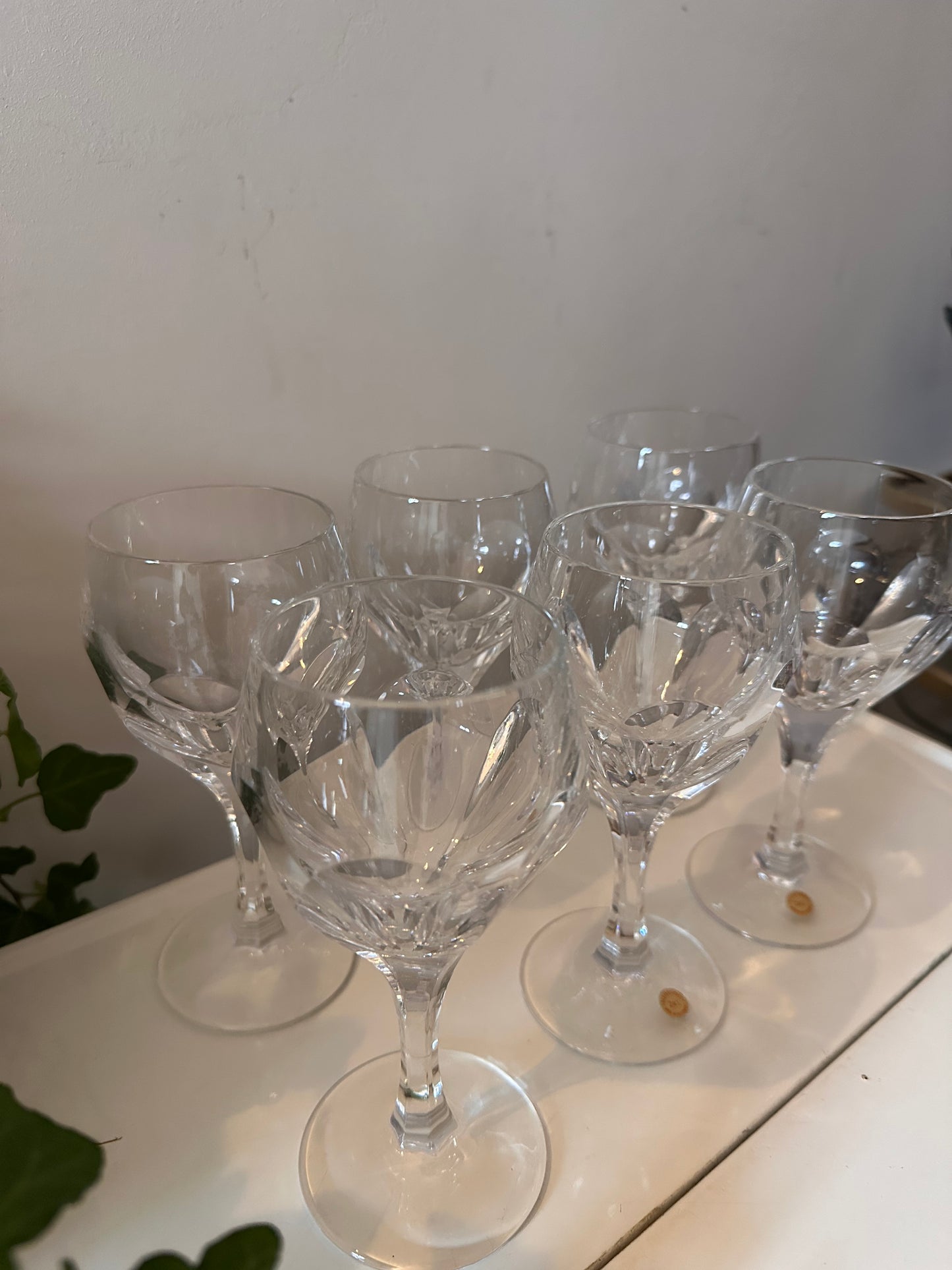 Set van 6 kristallen wijnglazen