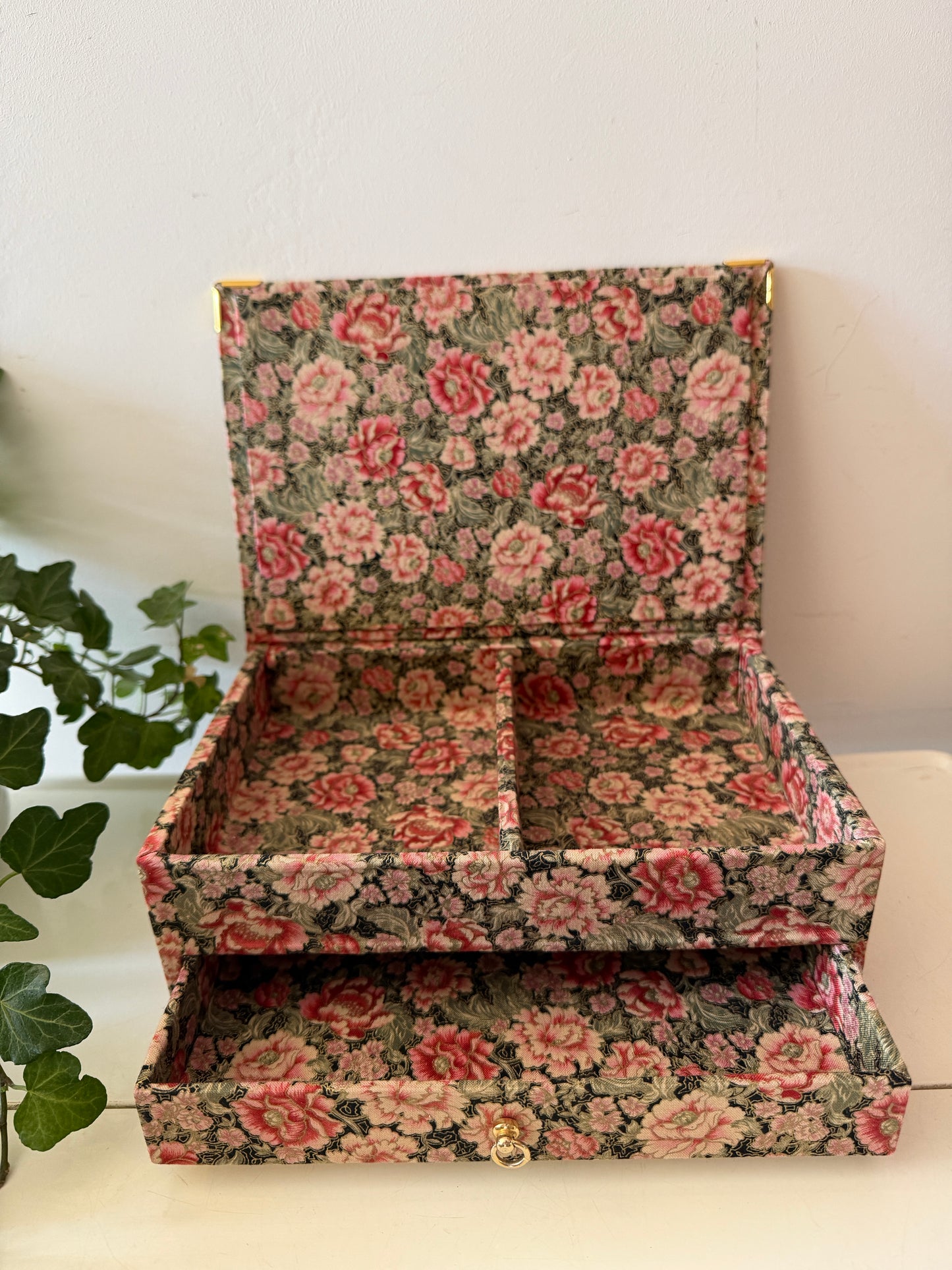 Sieradendoos met bloemenprint