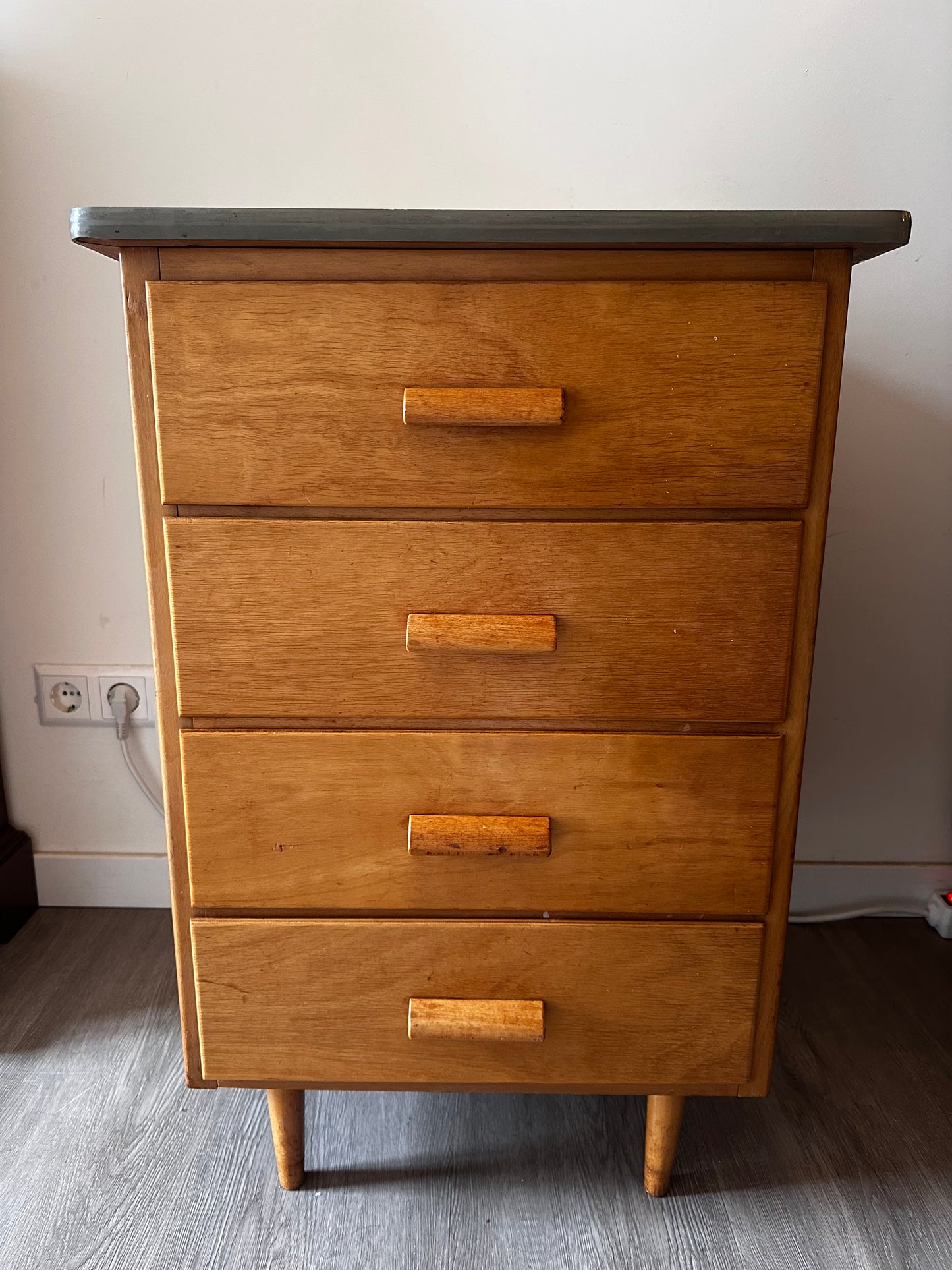 Mid Century ladekastje