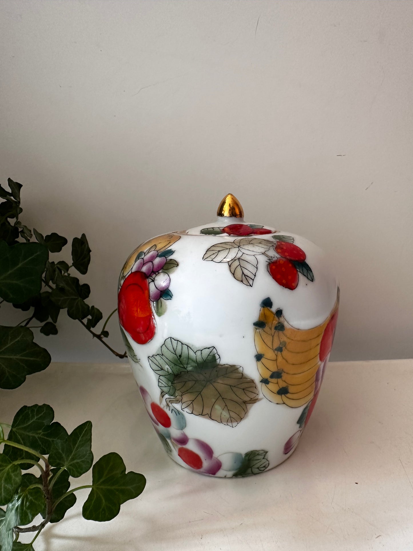 Gemberpotje met fruitdecor