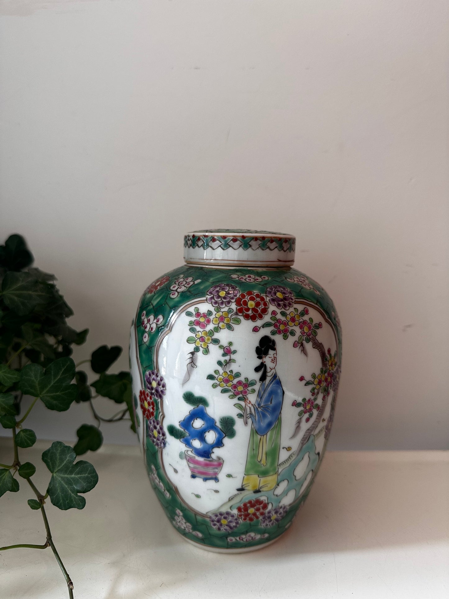 Chinees porseleinen dekselpot