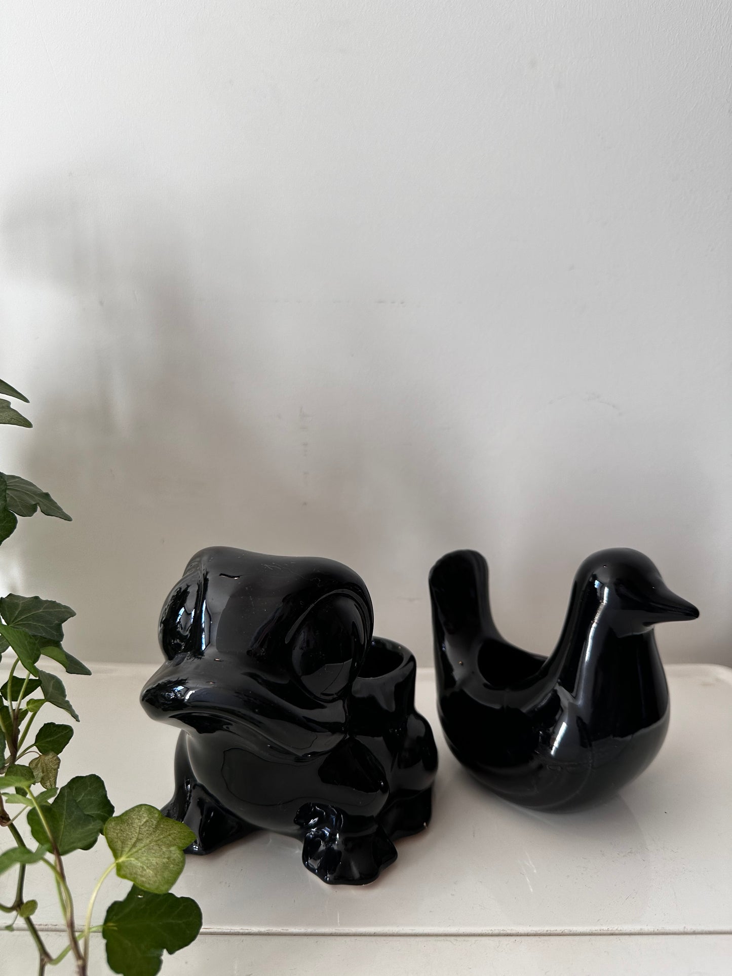 Vintage keramieken bloempotje kikker frog zwart