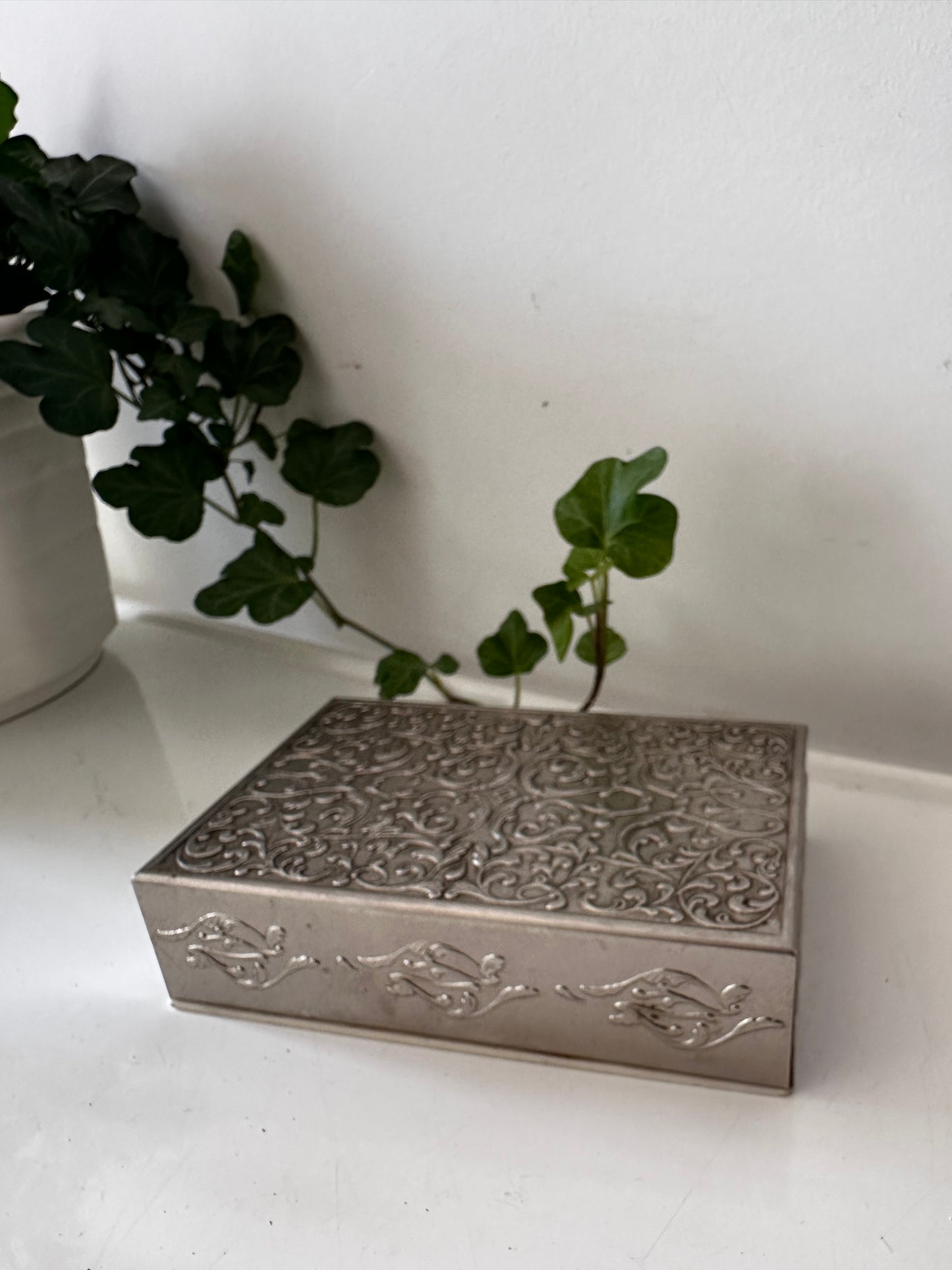 Vintage zilverkleurig bewaardoosje