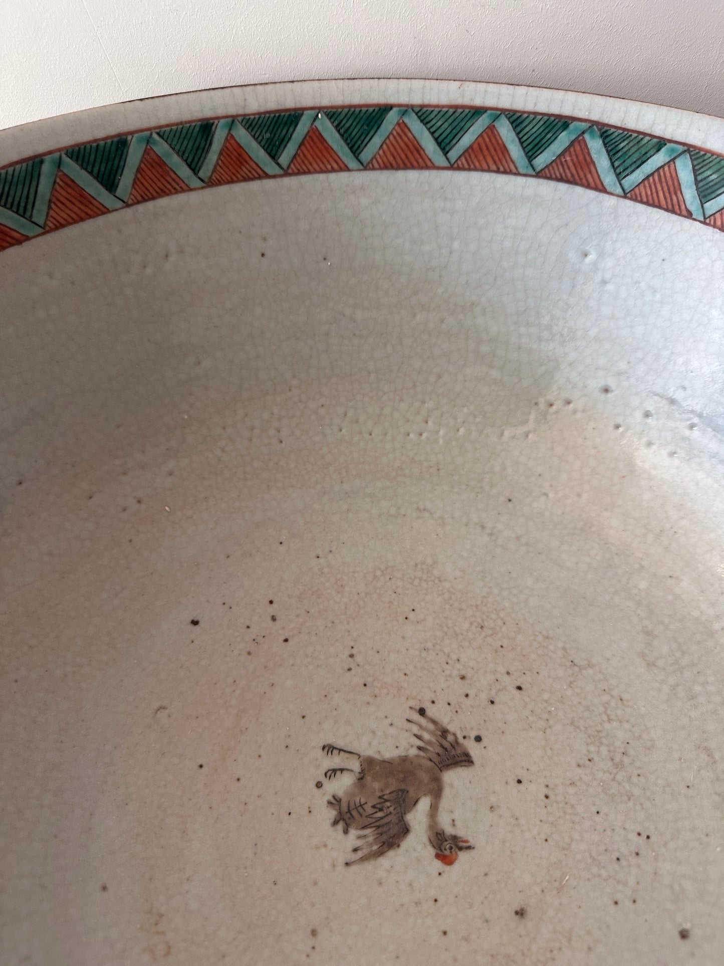 Chinees porseleinen schaal met krijgersdecor