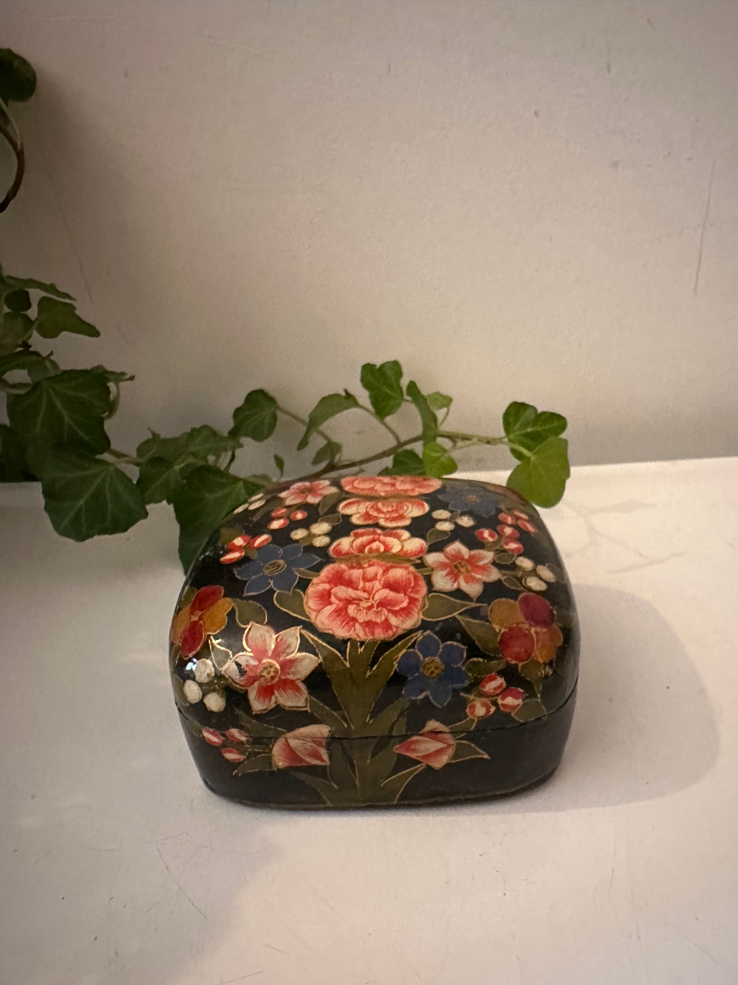 Handbeschilderd lakdoosje