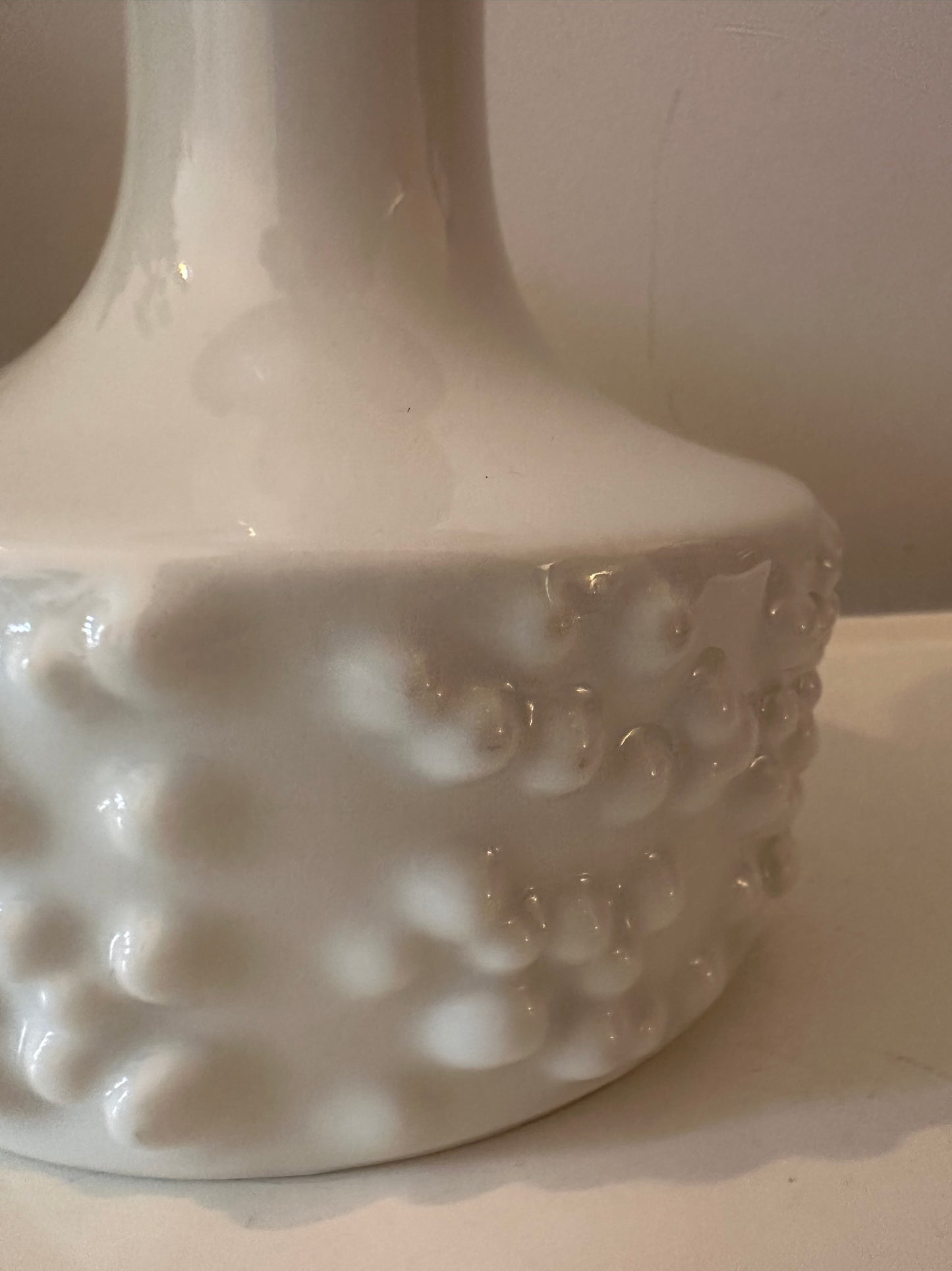 Wit porseleinen vaas