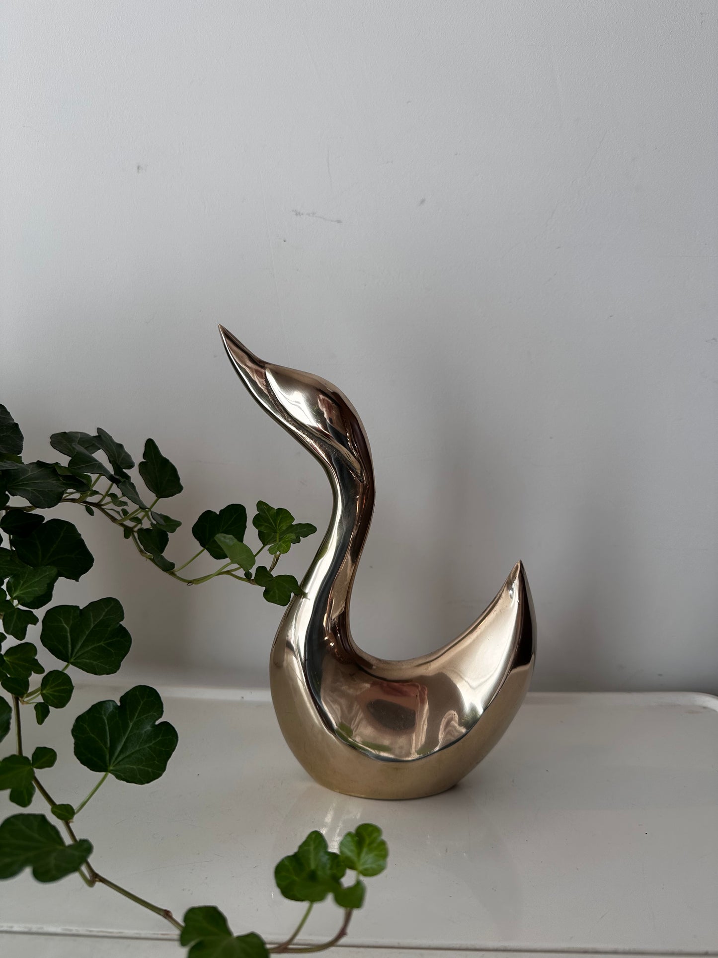 Vintage messing zwaan