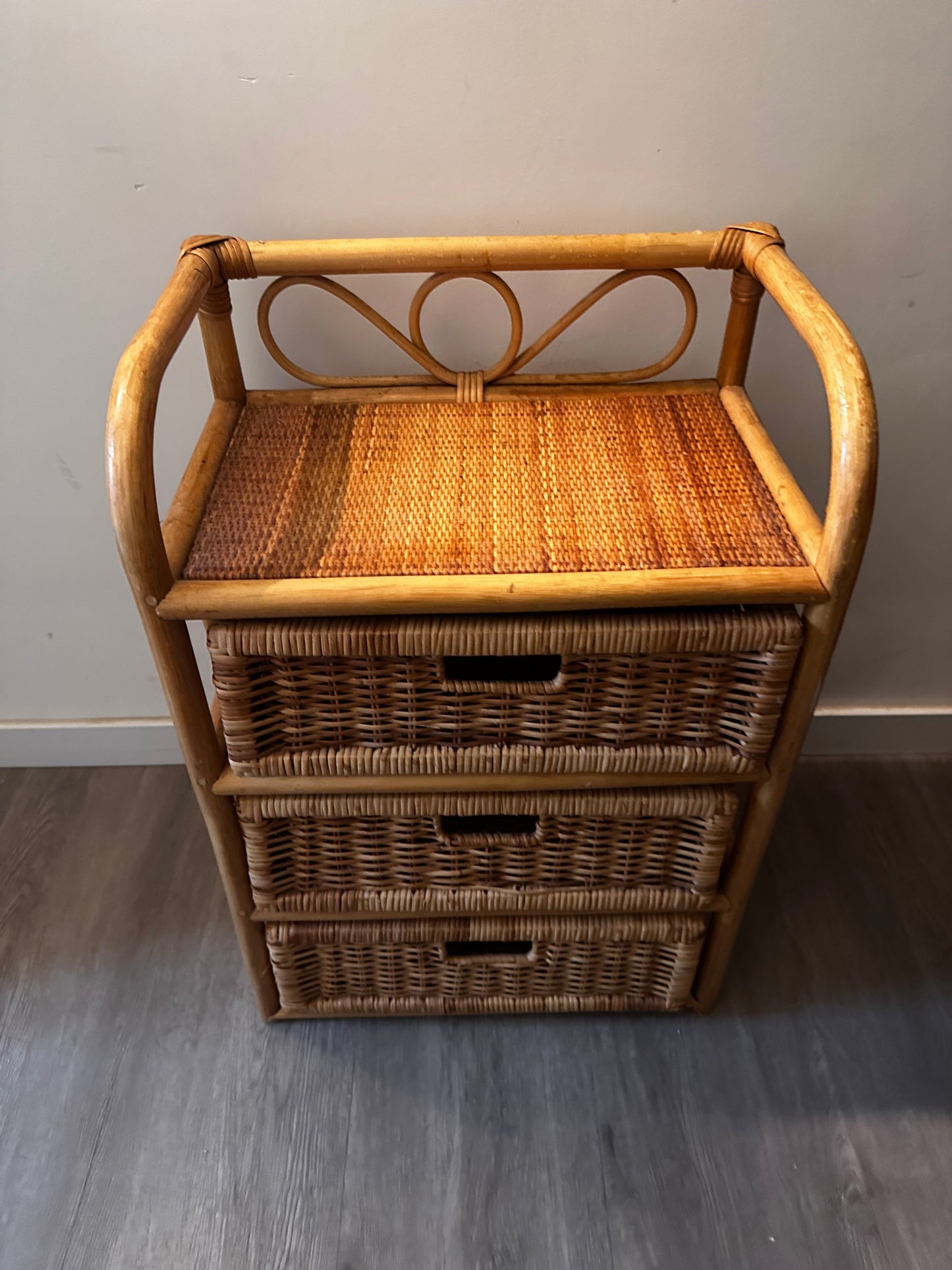 Vintage rotan ladekast