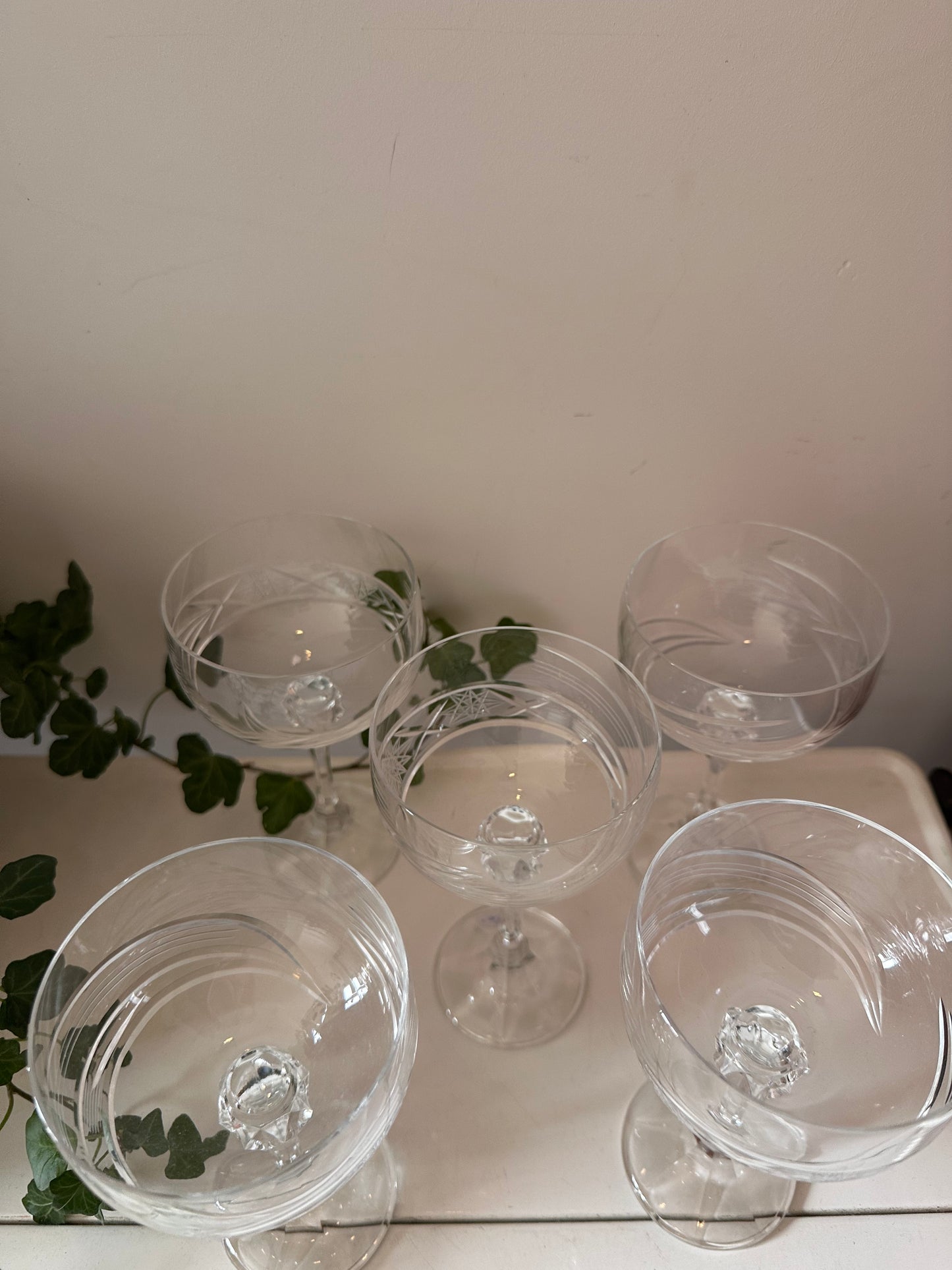 Set van 5 kristallen coupé champagne glazen