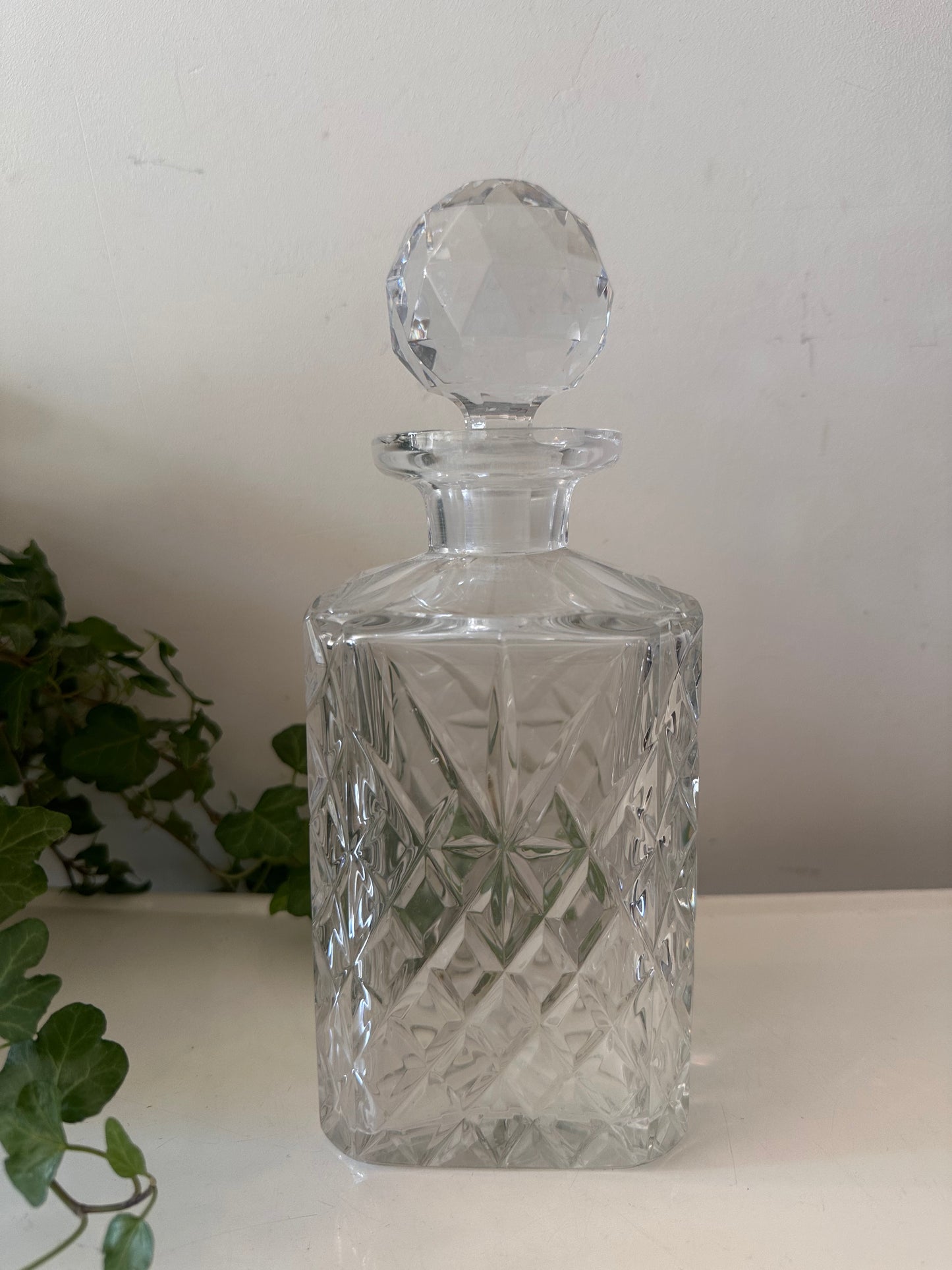 Karaf geslepen kristal