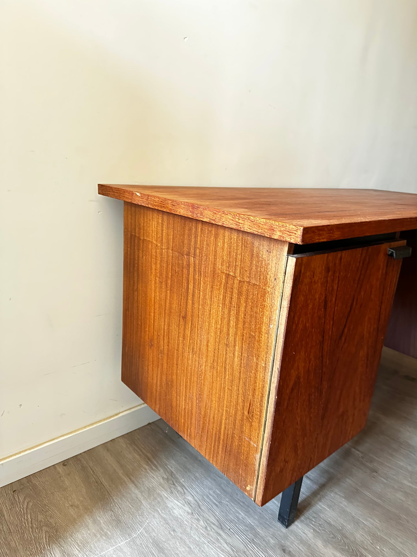 Jaren 60 vintage bureau