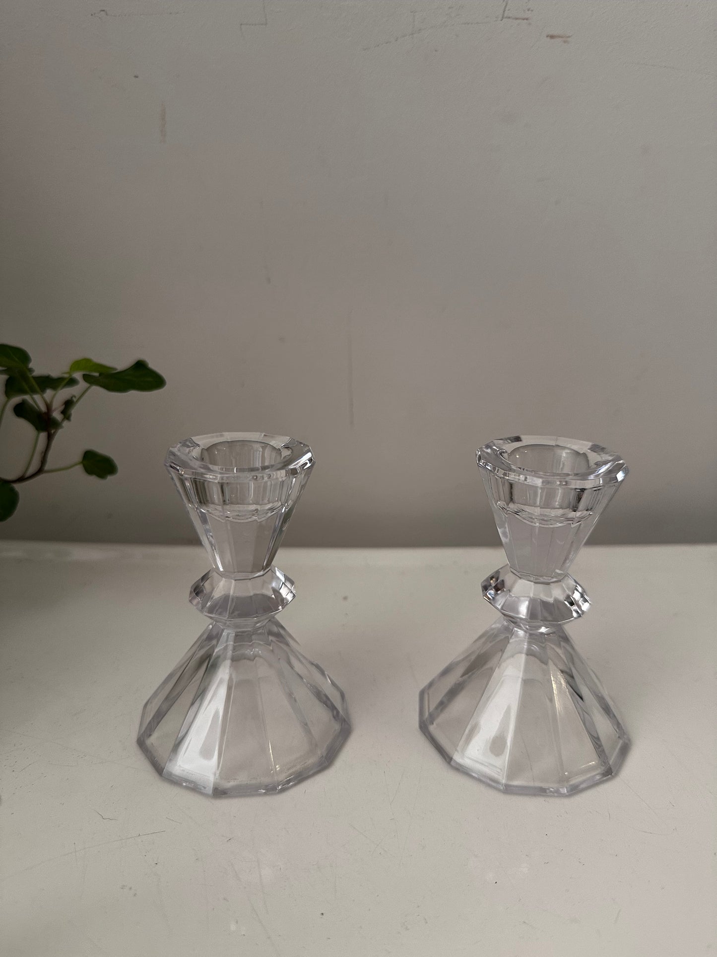 Set van 2 kristallen kandelaars