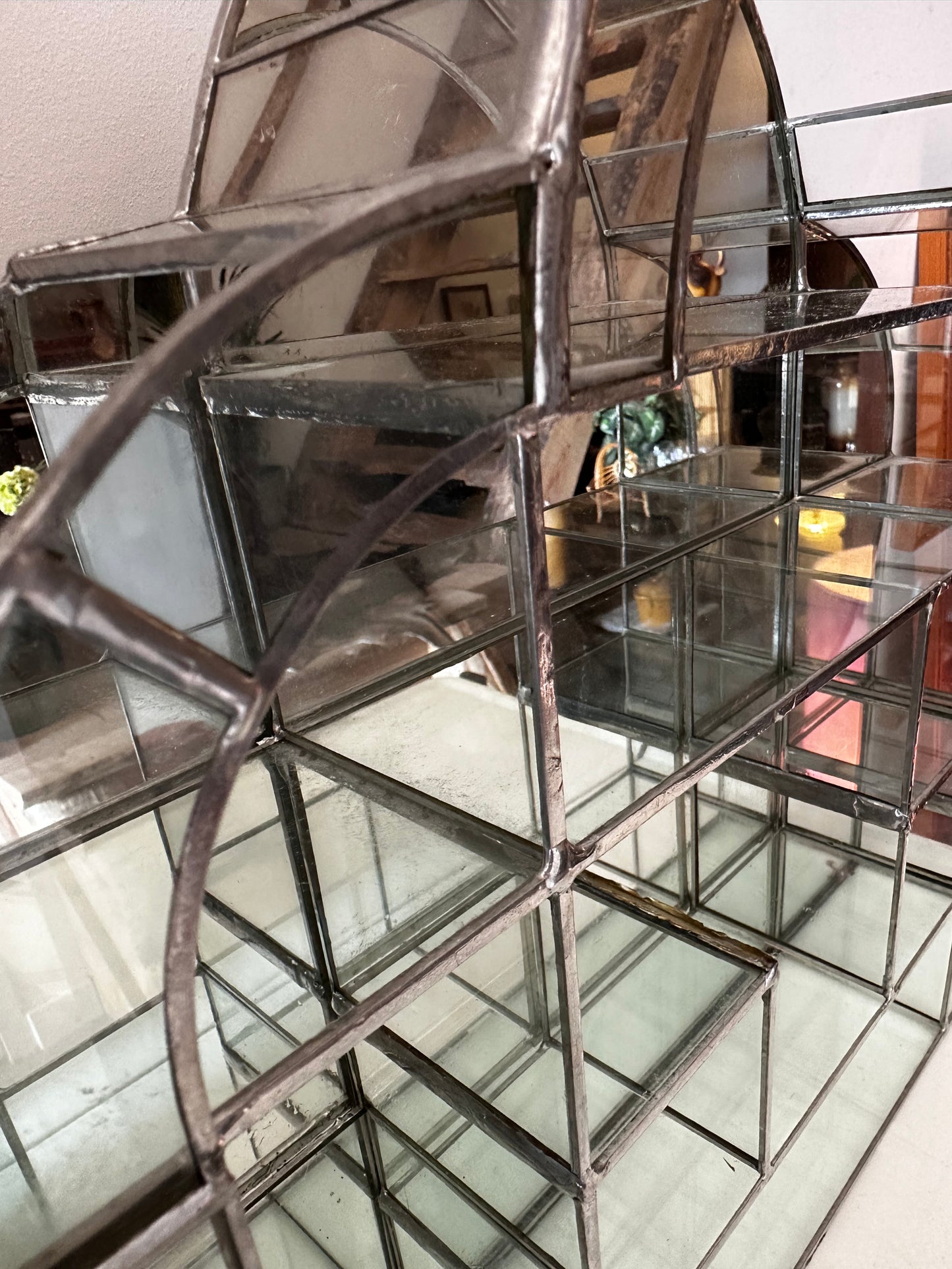 Glas in lood vitrinekastje art deco