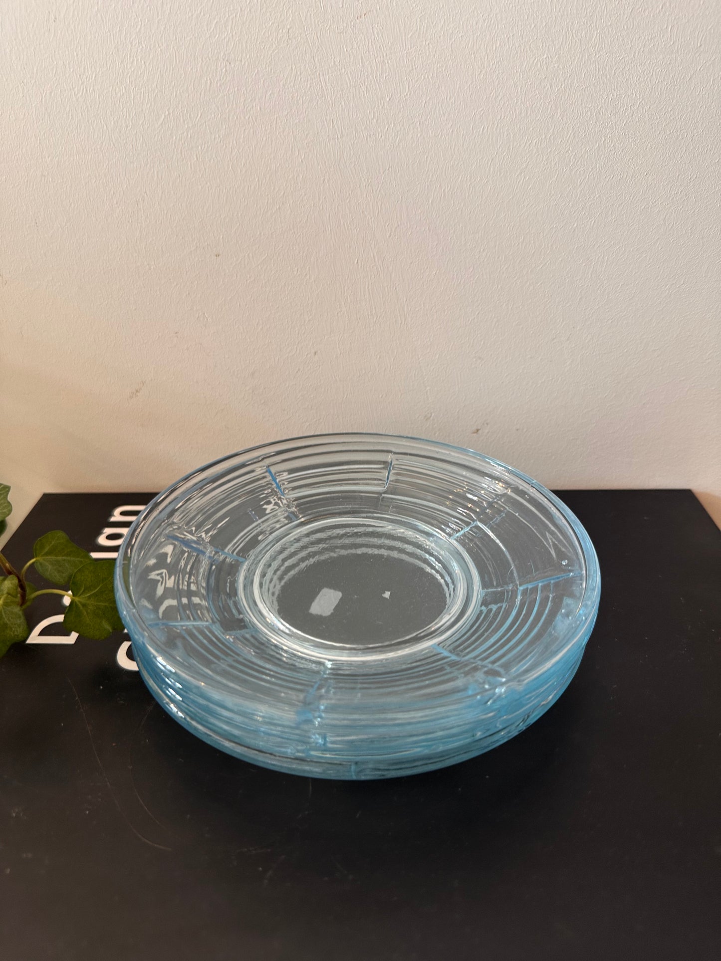 Set van 4 persglazen bordjes