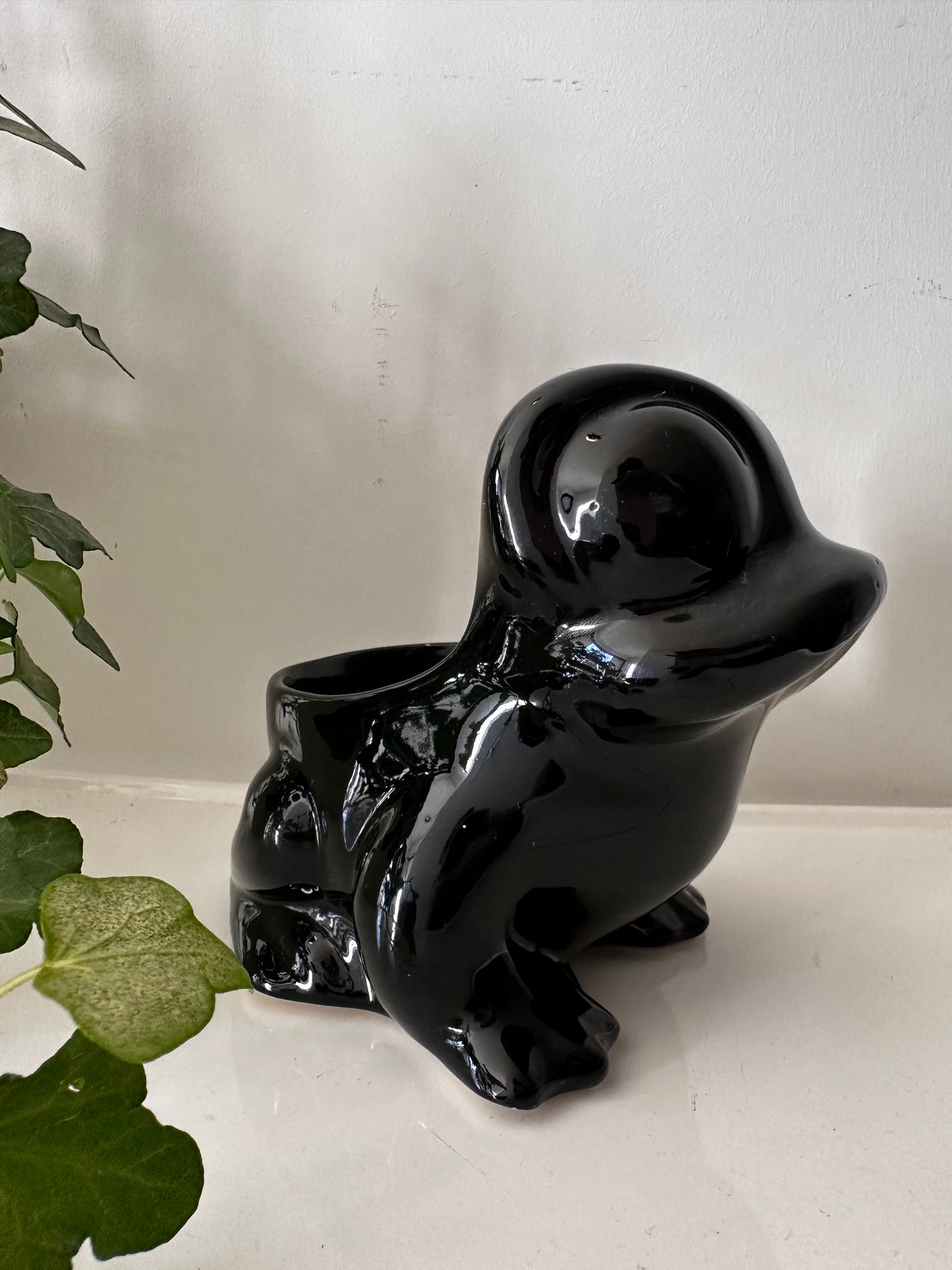 Vintage keramieken bloempotje kikker frog zwart