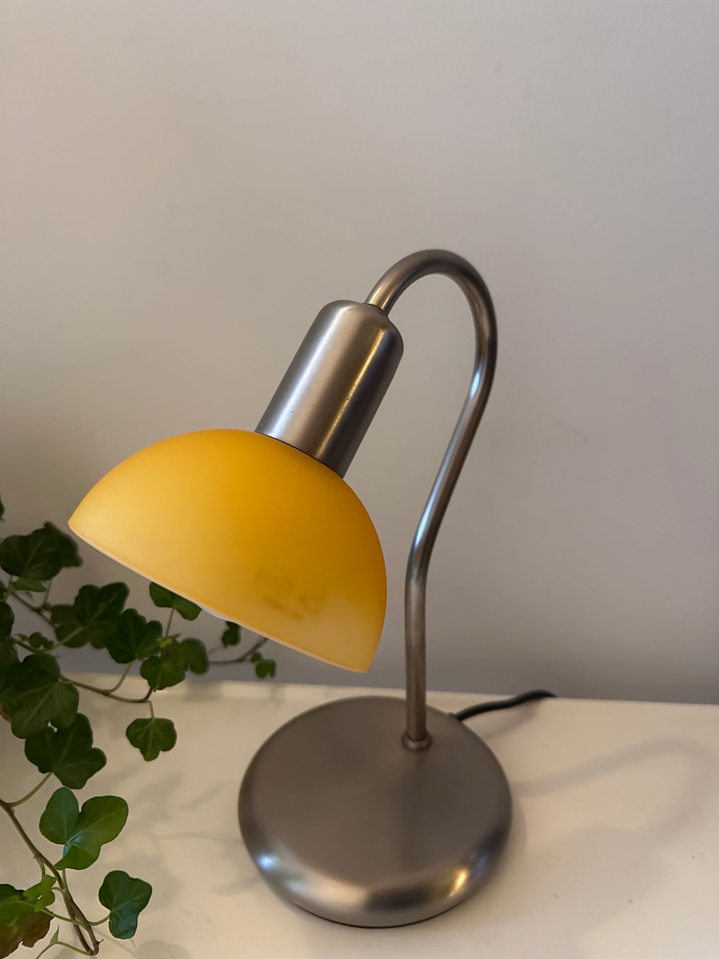 Vintage Jaren 80 lamp chroom met glas