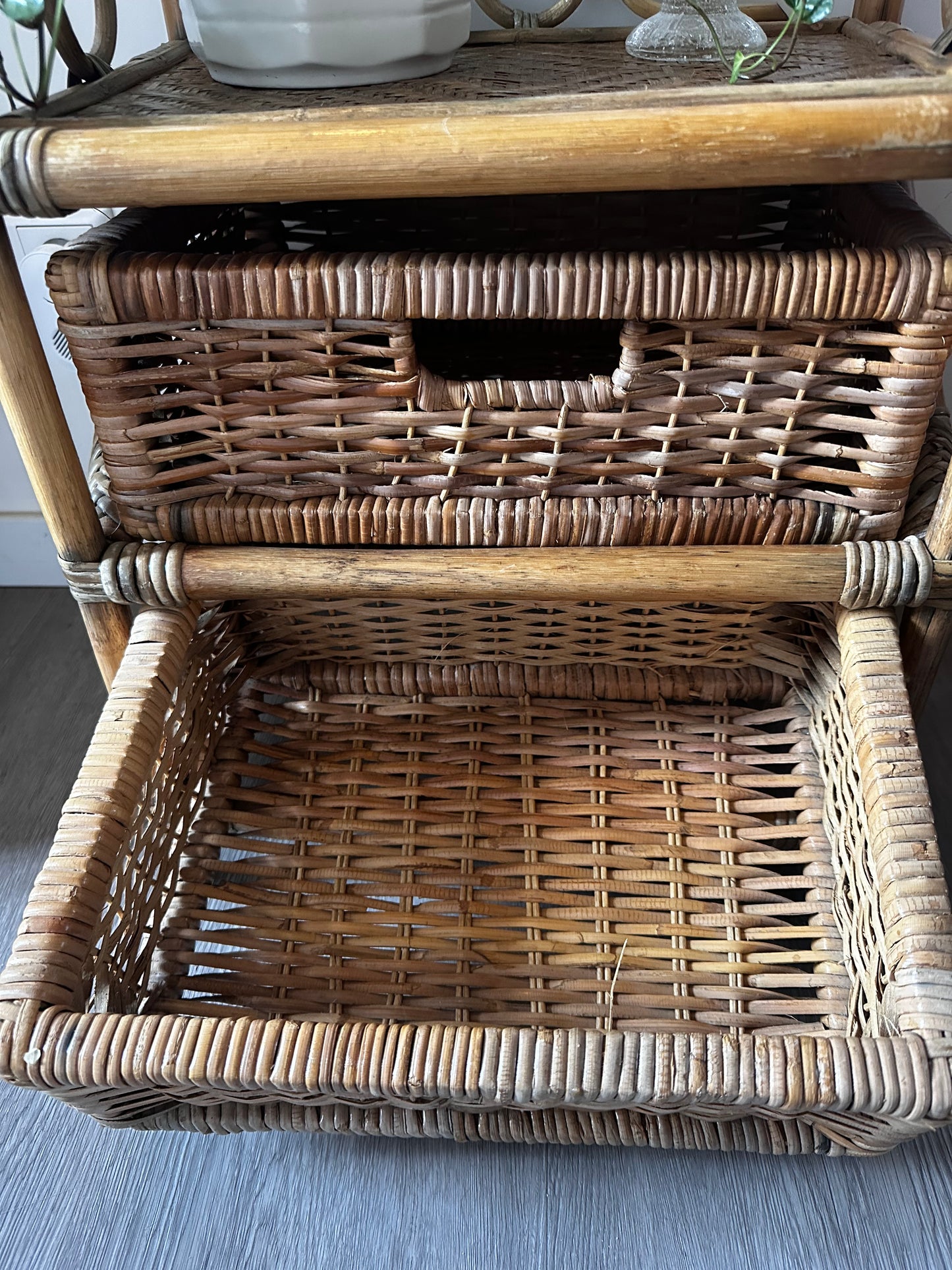 Vintage rotan ladekastje