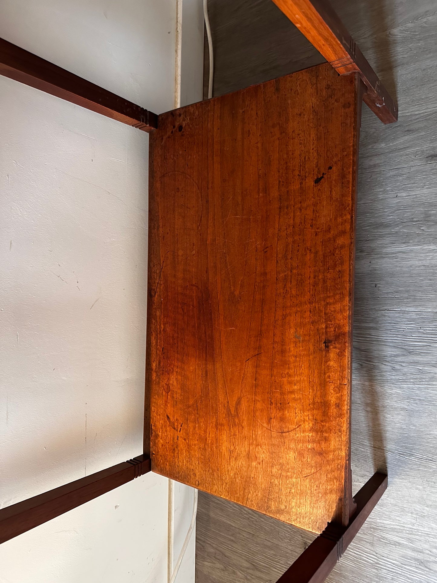 Vintage serveertafeltje