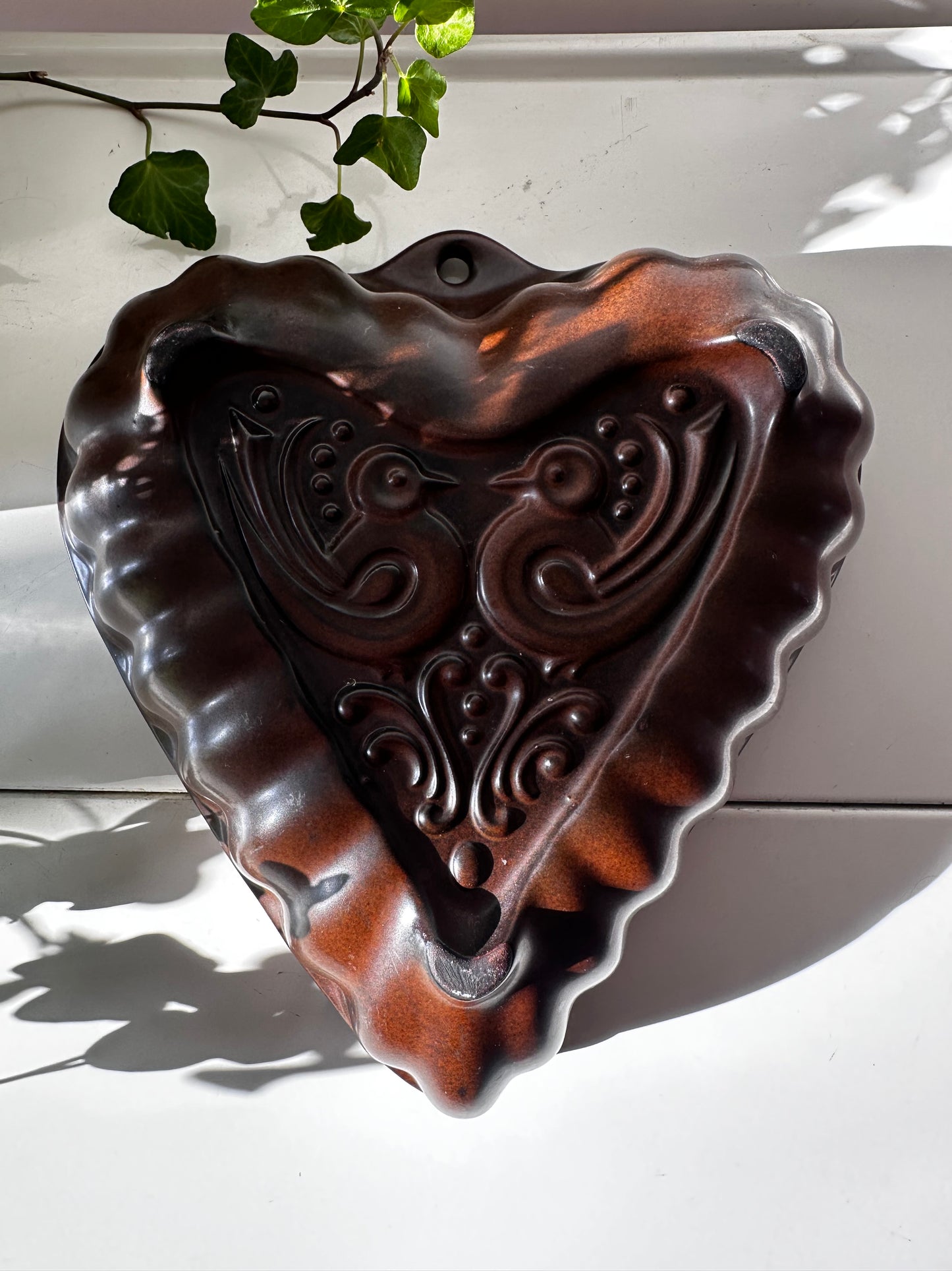 Hartvormige keramieken vintage