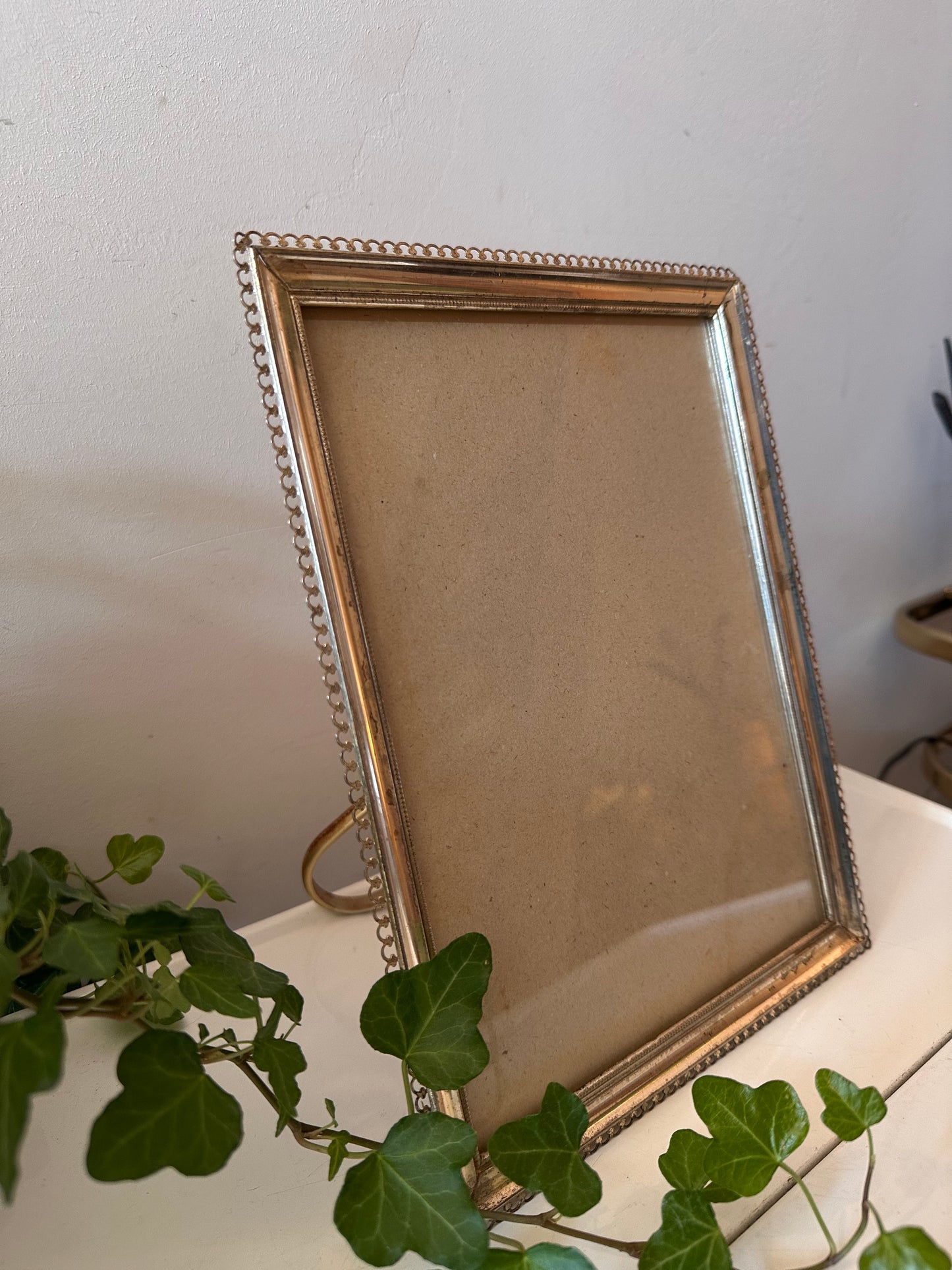 Jaren 60 fotolijstje met een sierlijk randje