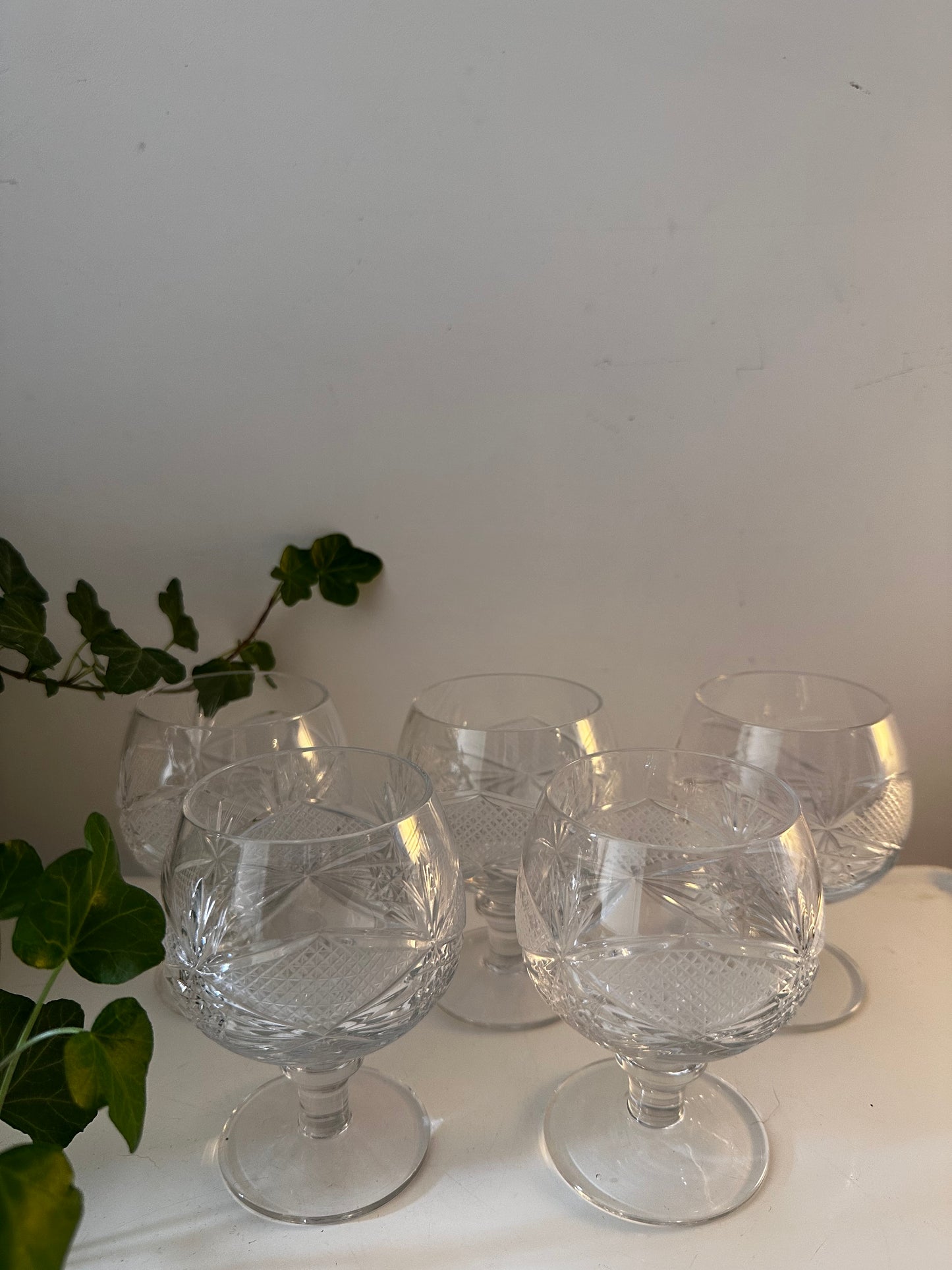 Set van 5 kristallen cognac glazen