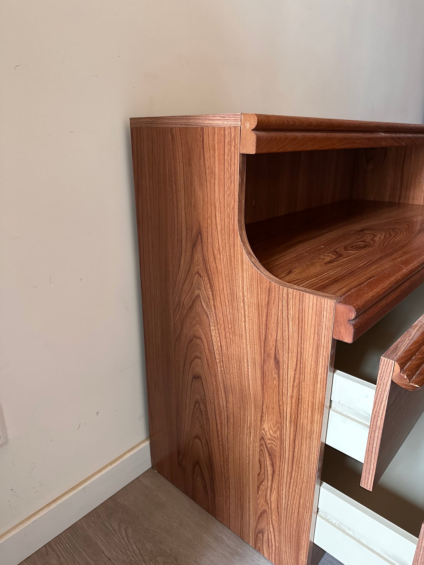 Mid Century lade kast Scandinavisch design