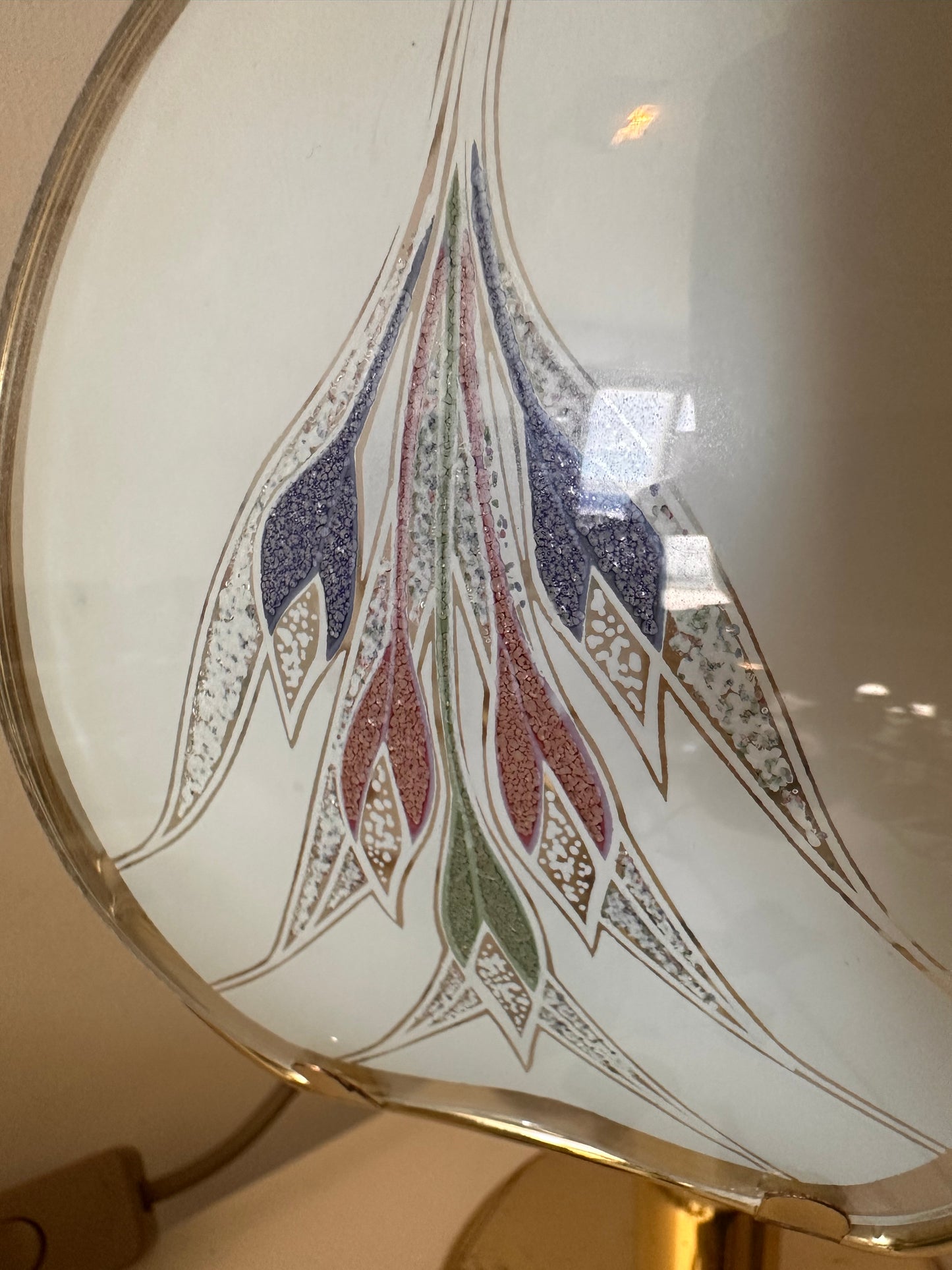 Tafellamp met glas en messing look