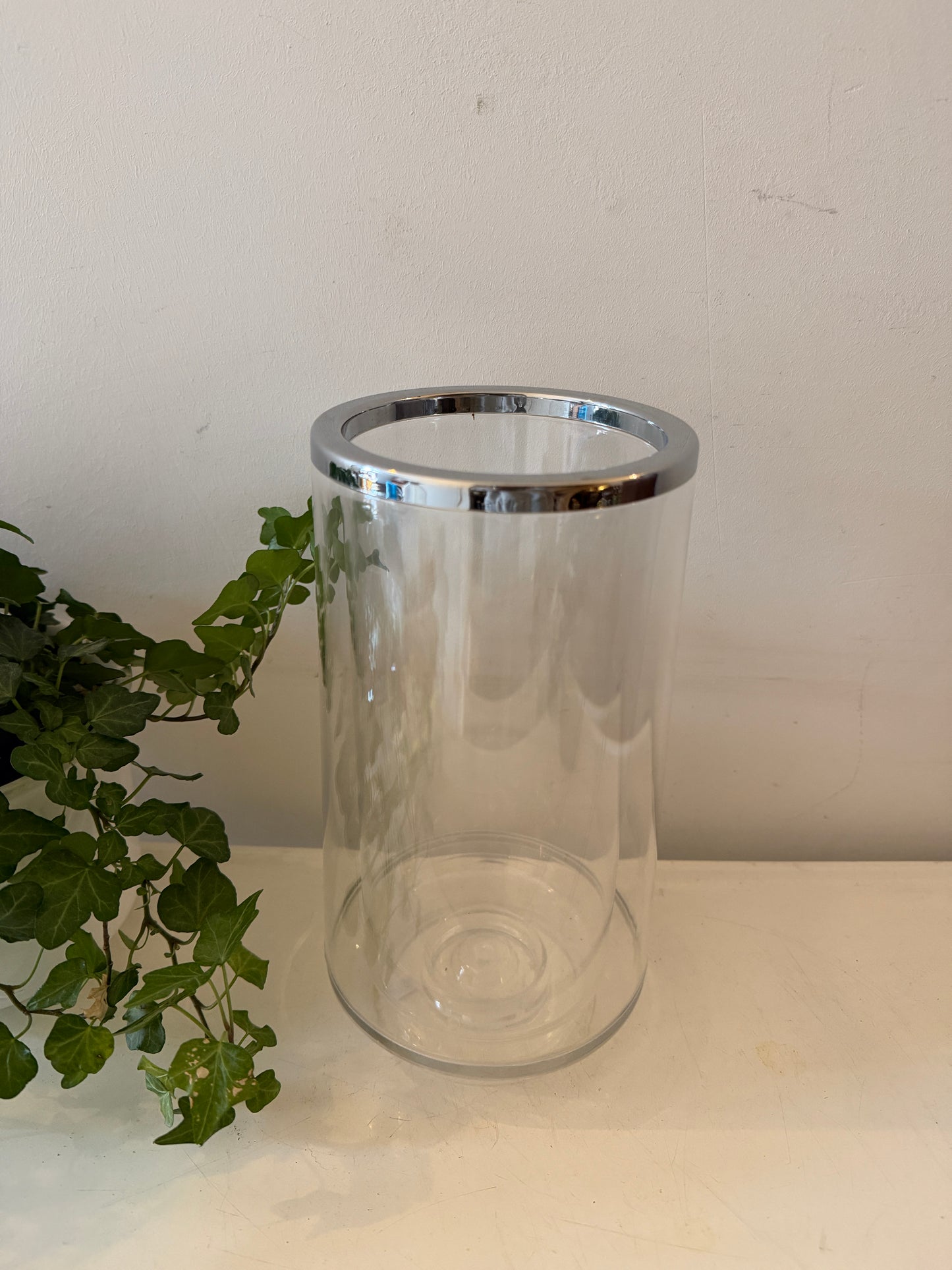 Kunststof wijnkoeler met chrome rand