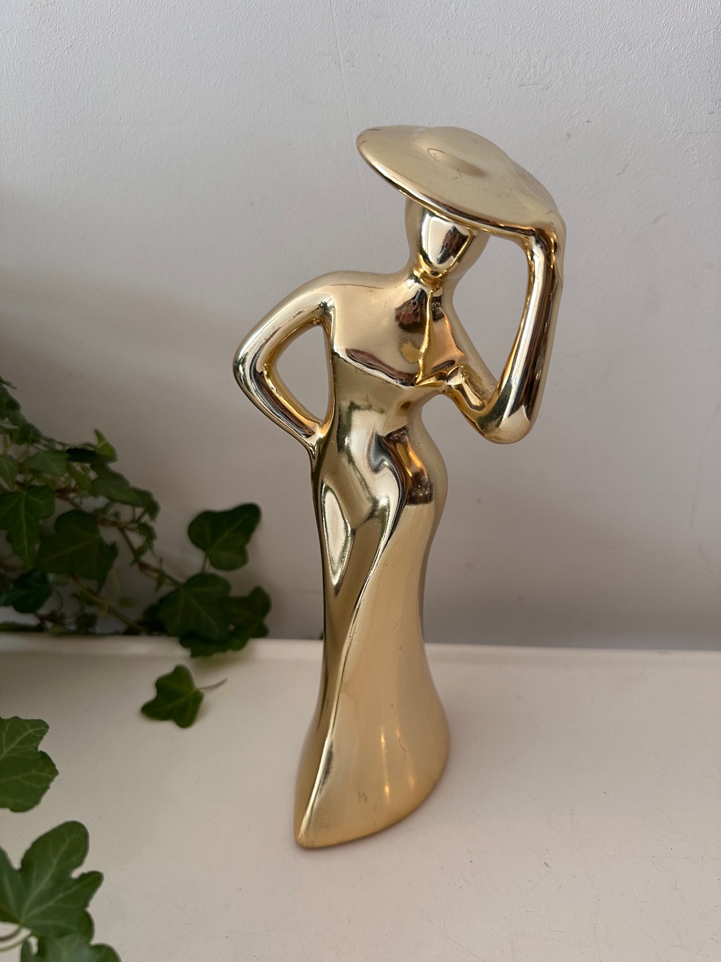 Goudkleurig beeld jaren 80